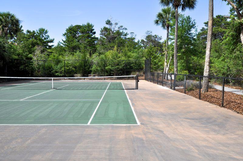 Six Palms - Residential