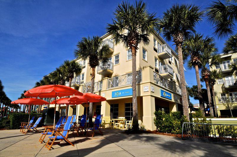 Six Palms - Residential