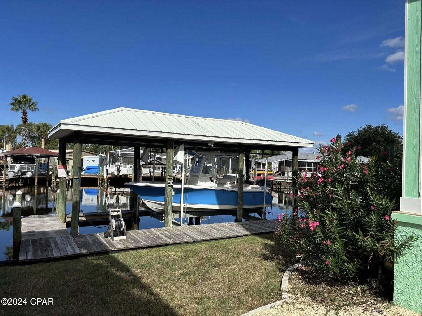 921 Lighthouse Lagoon Court