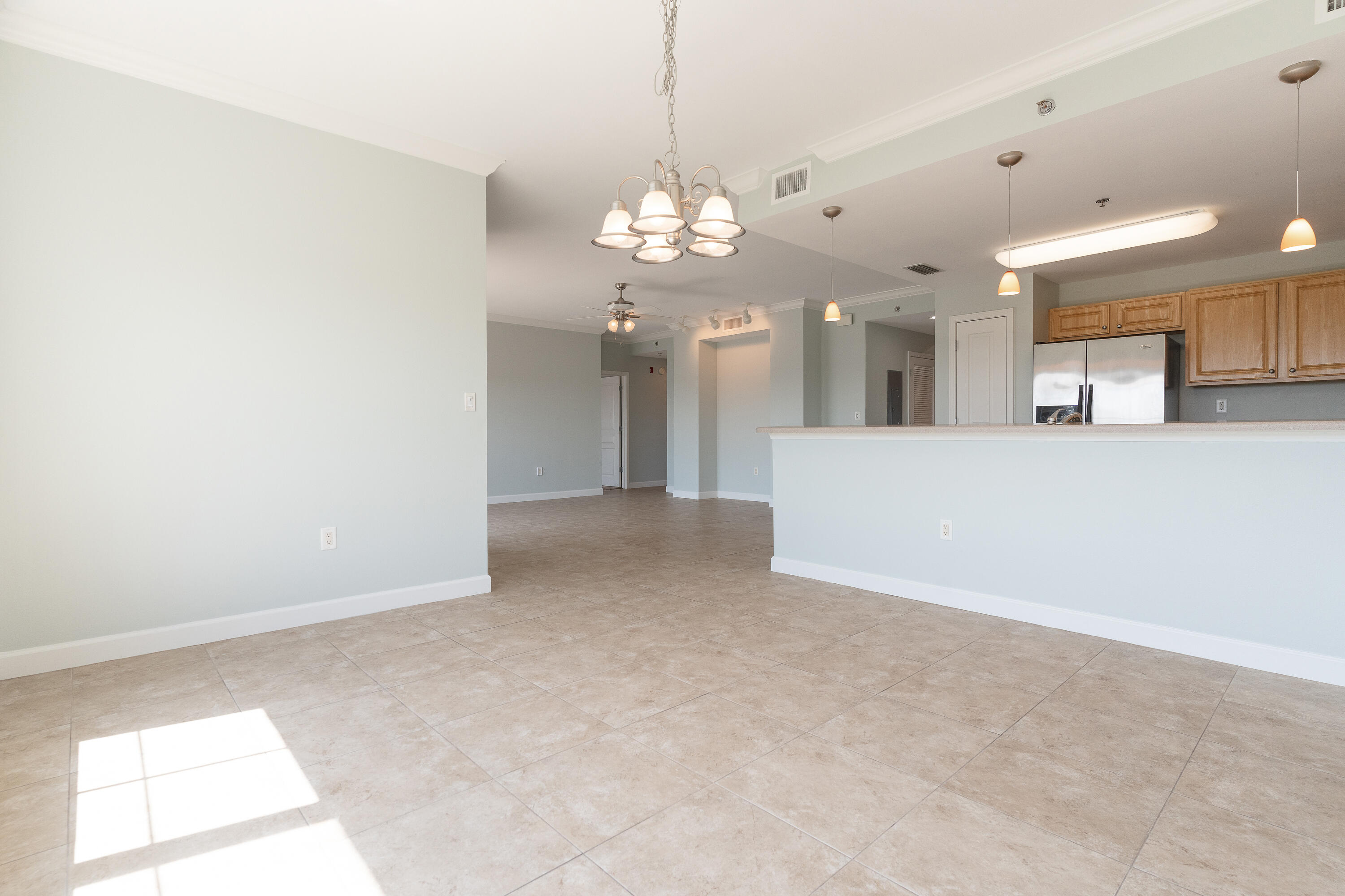 INDIANOLA ON THE WATER - Residential