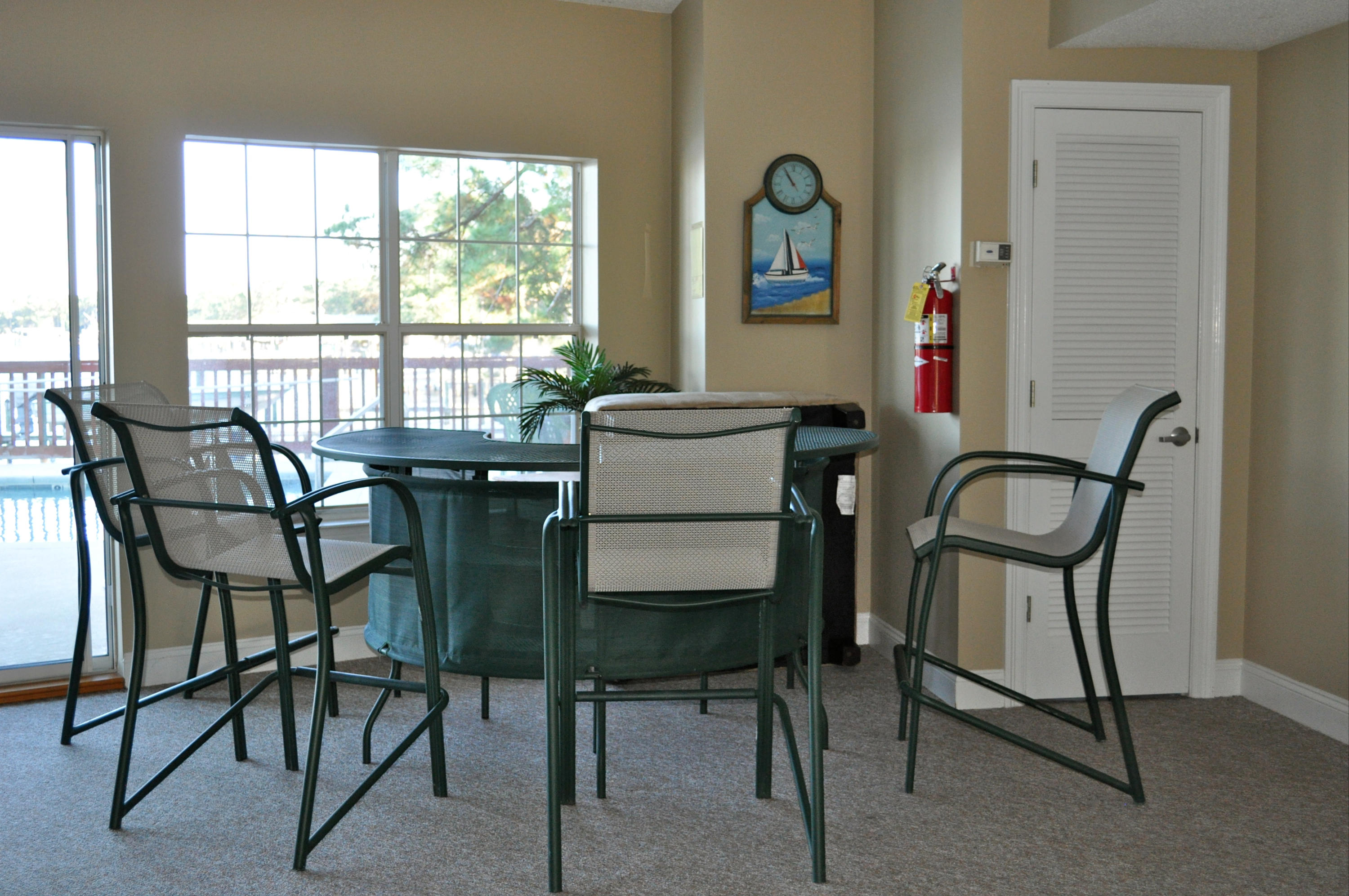 LAGUNA LANDING - Residential