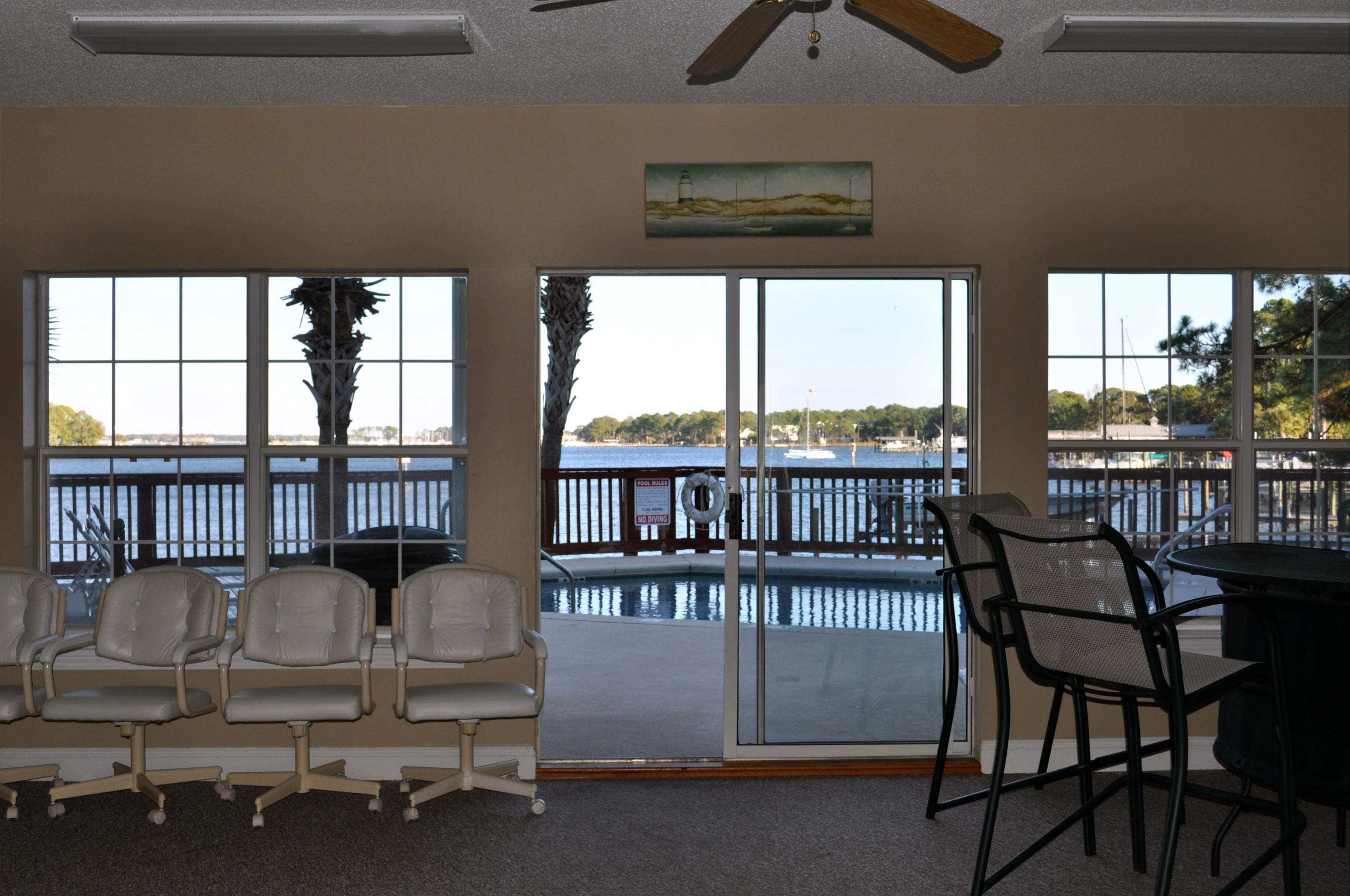 LAGUNA LANDING - Residential