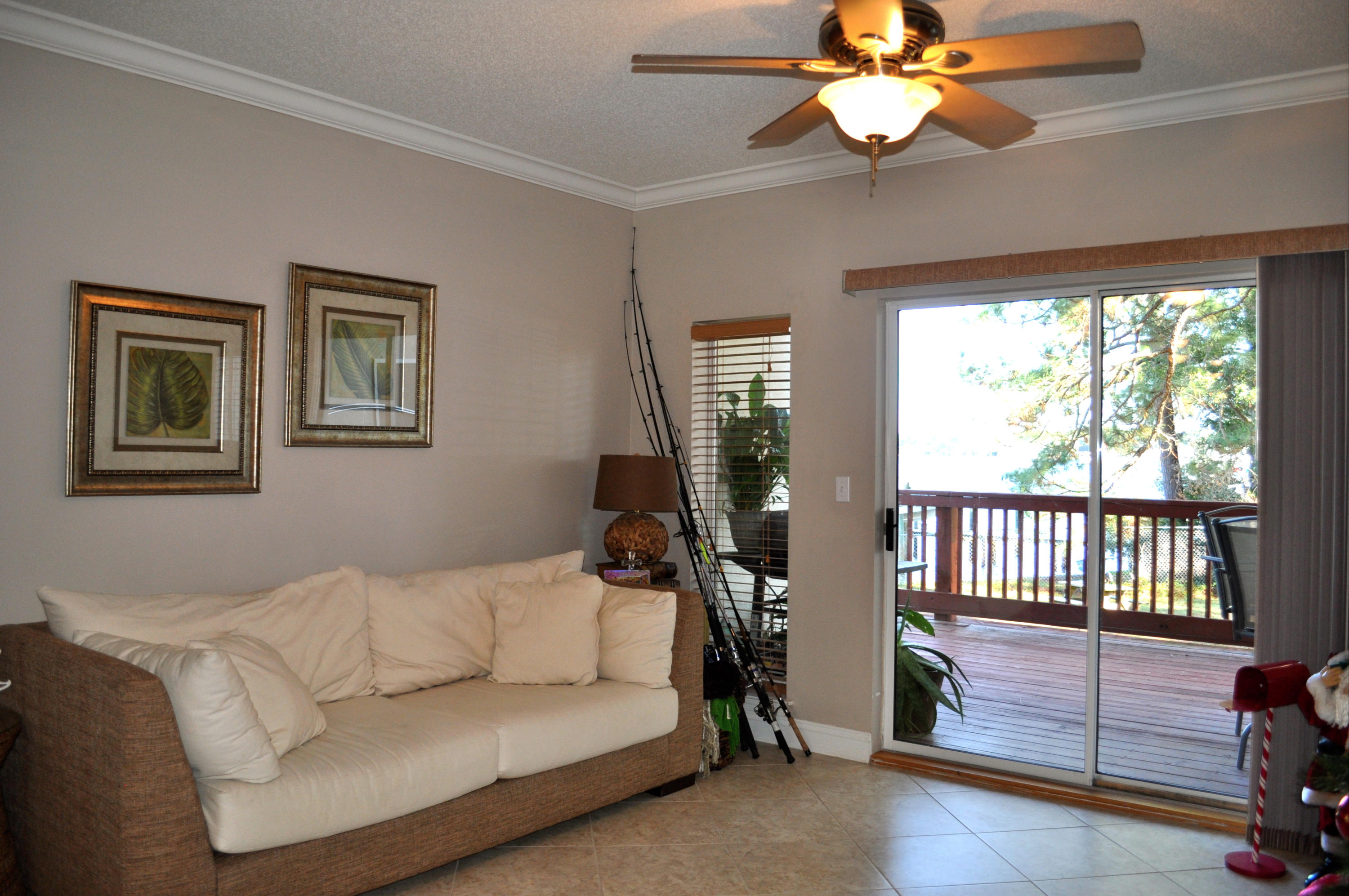 LAGUNA LANDING - Residential