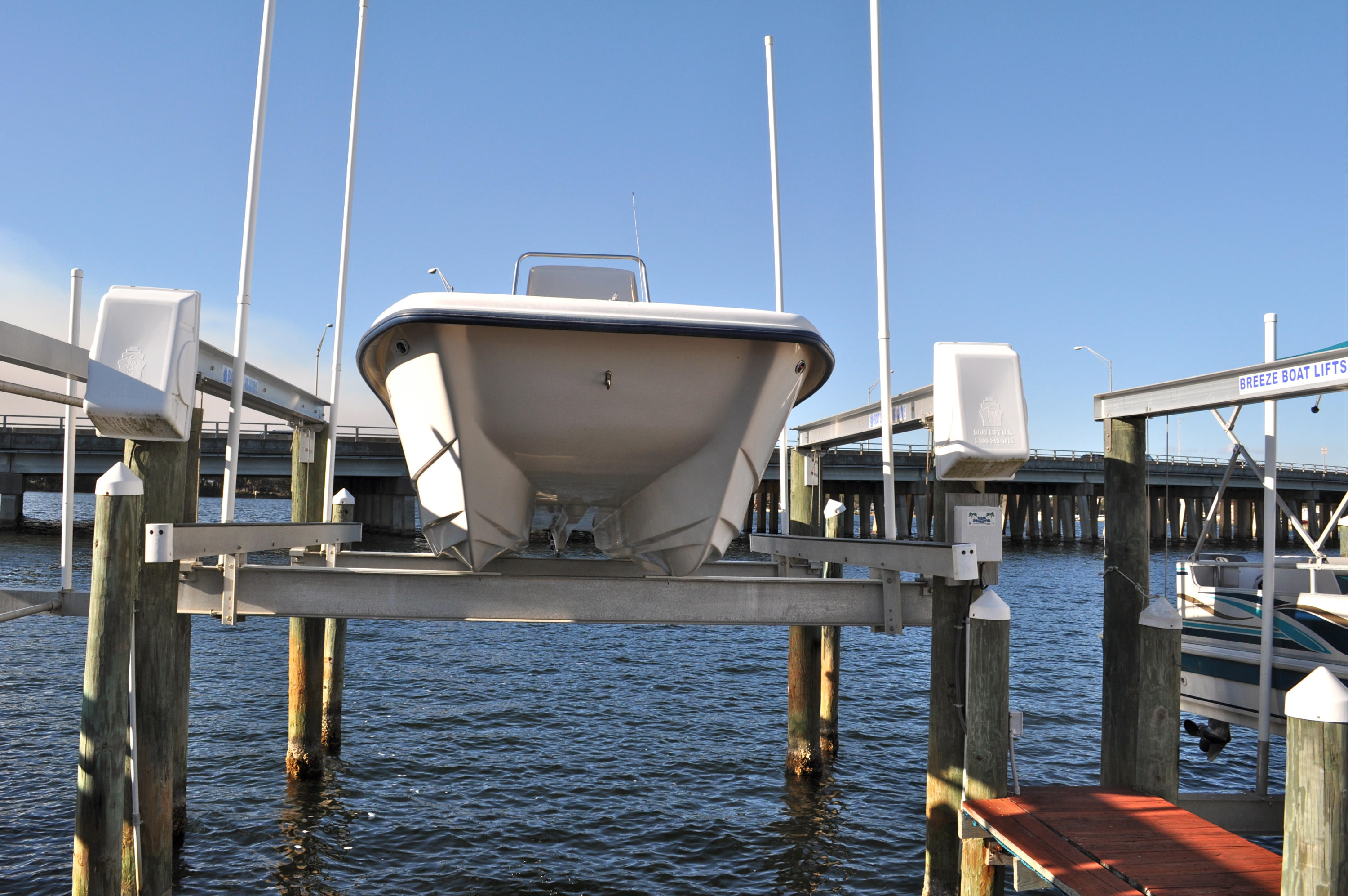 LAGUNA LANDING - Residential