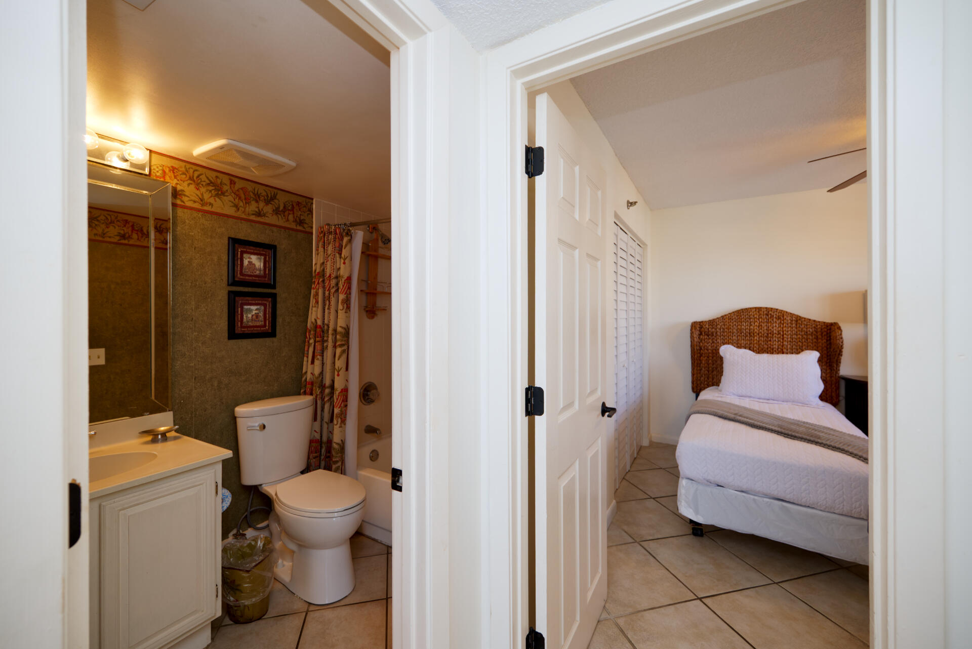 MAINSAIL CONDO PH 3 - Residential