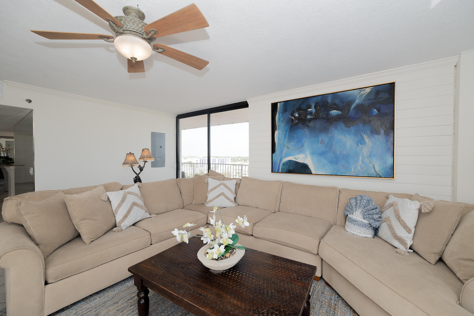 MAINSAIL CONDO PH 3 - Residential