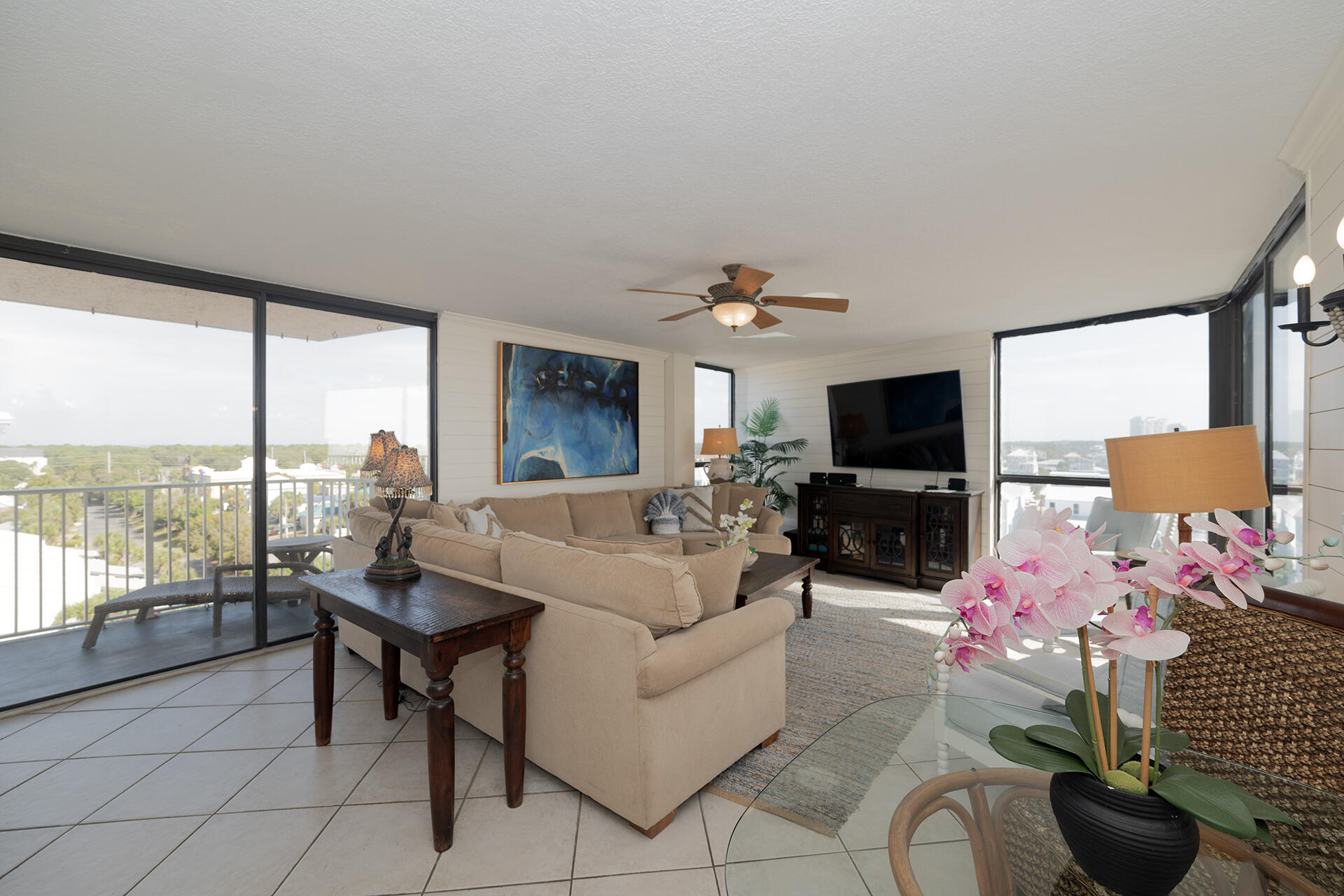 MAINSAIL CONDO PH 3 - Residential