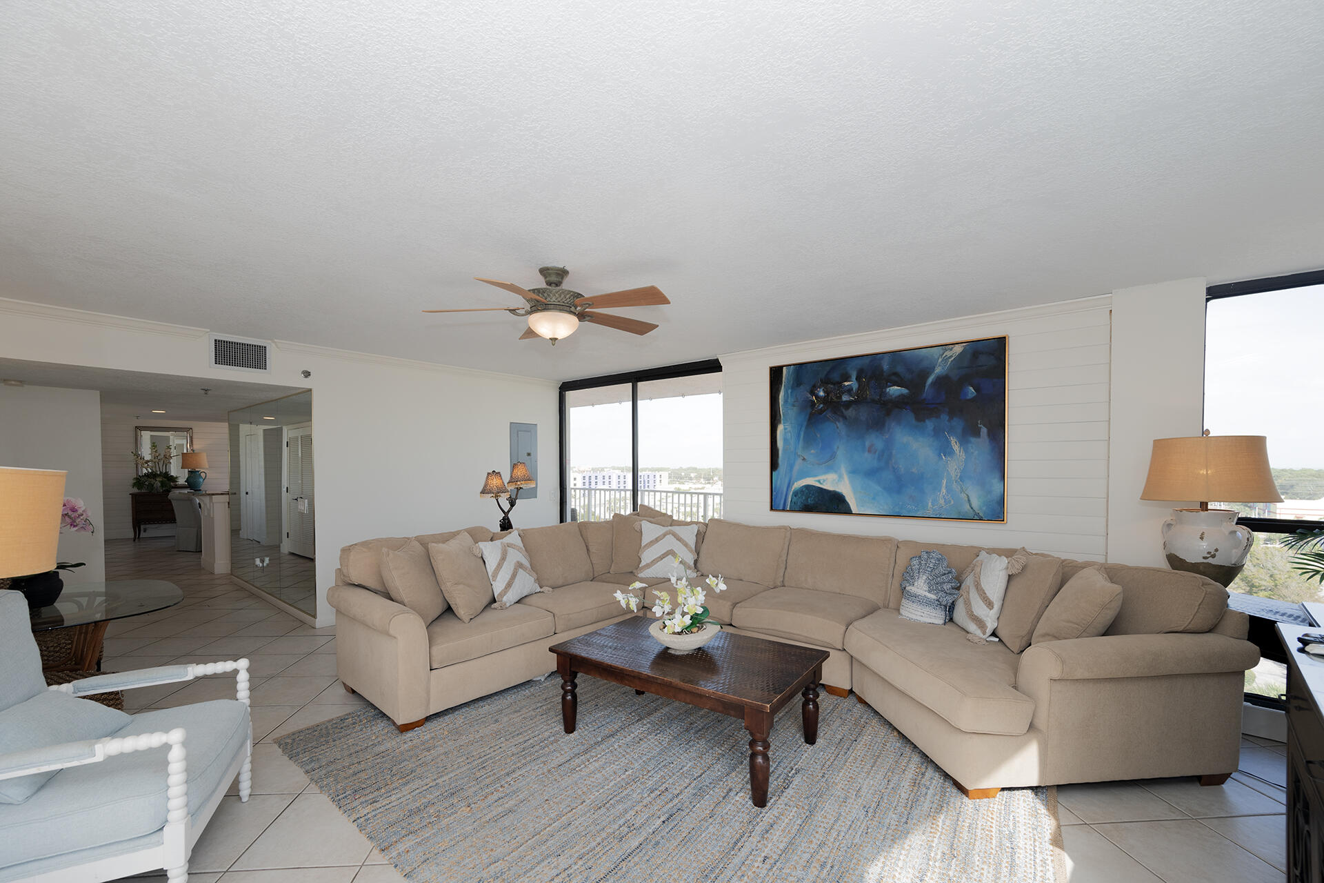 MAINSAIL CONDO PH 3 - Residential