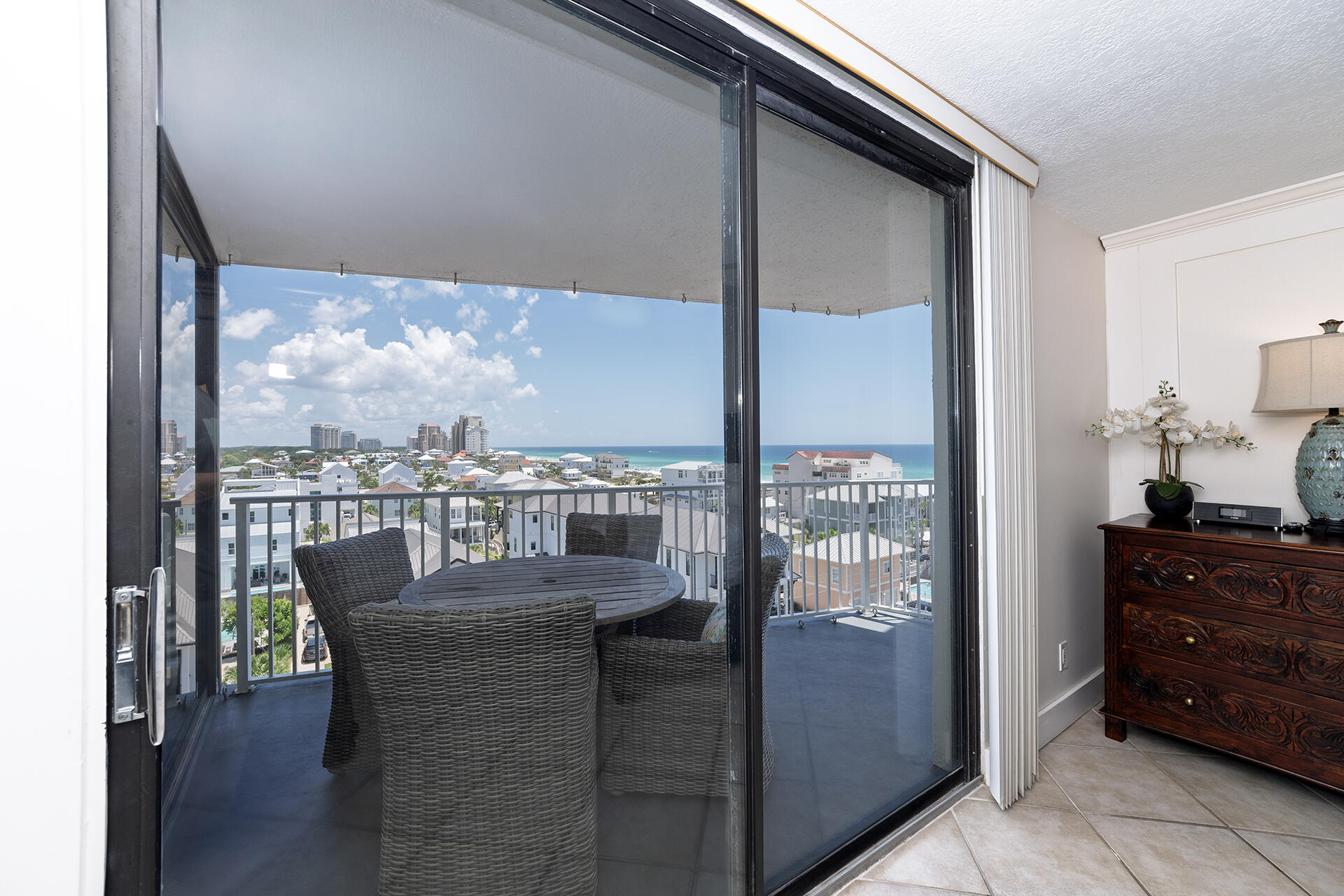 MAINSAIL CONDO PH 3 - Residential