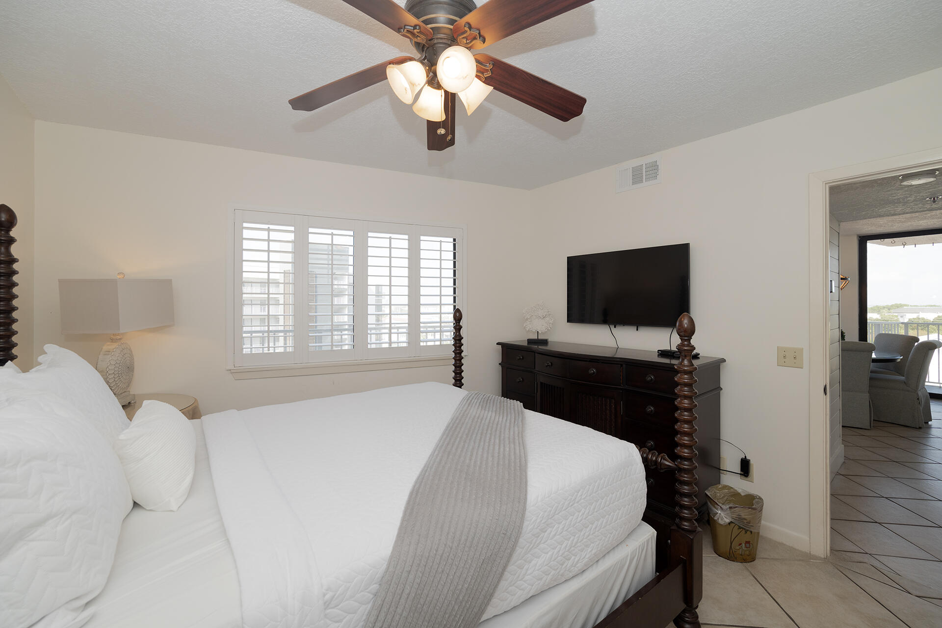 MAINSAIL CONDO PH 3 - Residential