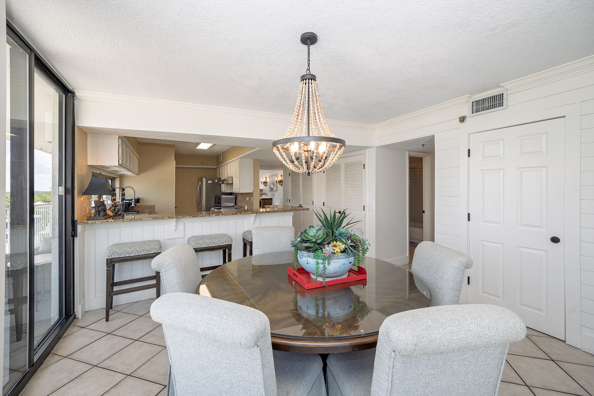 MAINSAIL CONDO PH 3 - Residential