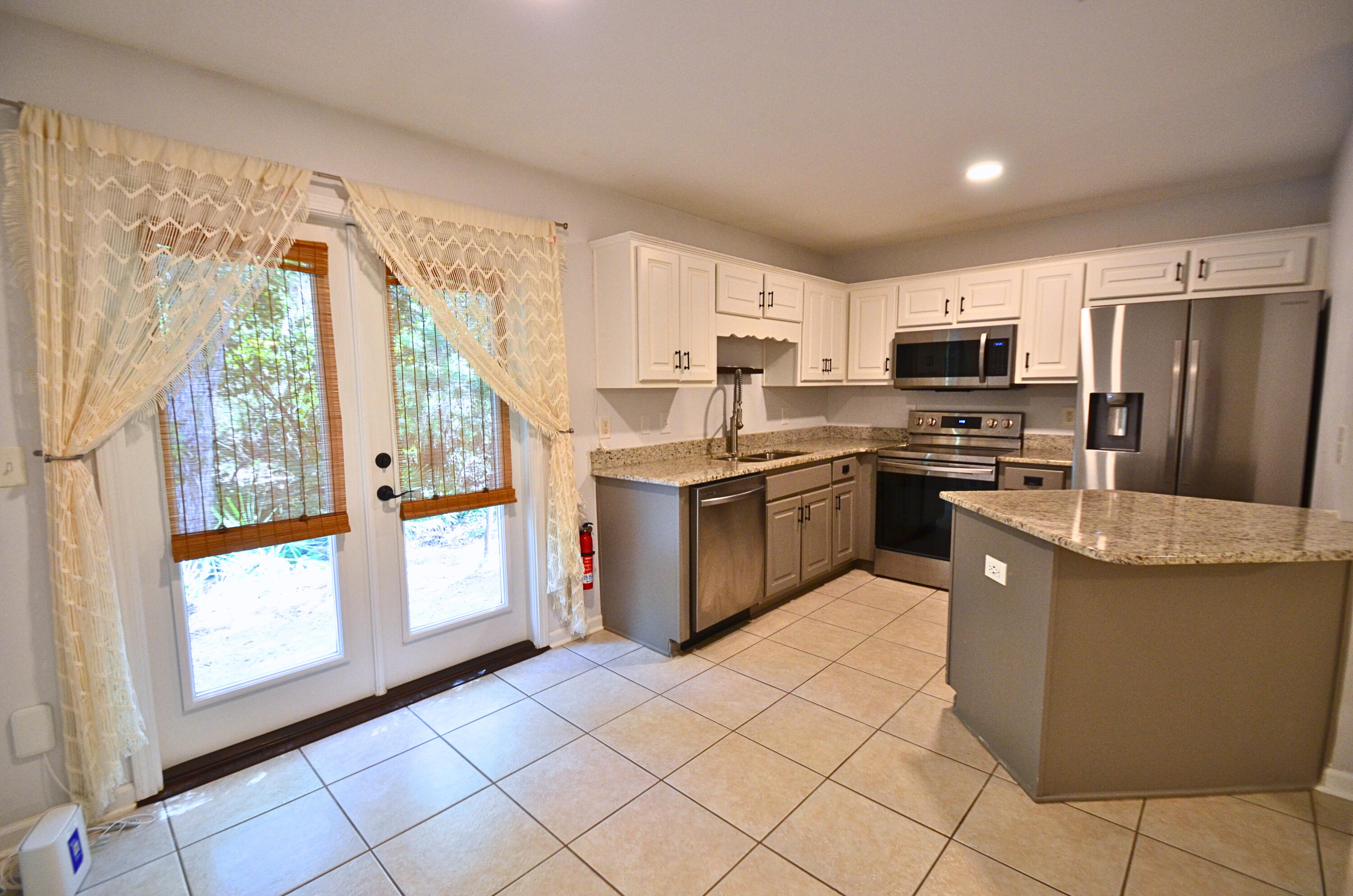 ANDALUSIA PLACE - Residential Lease