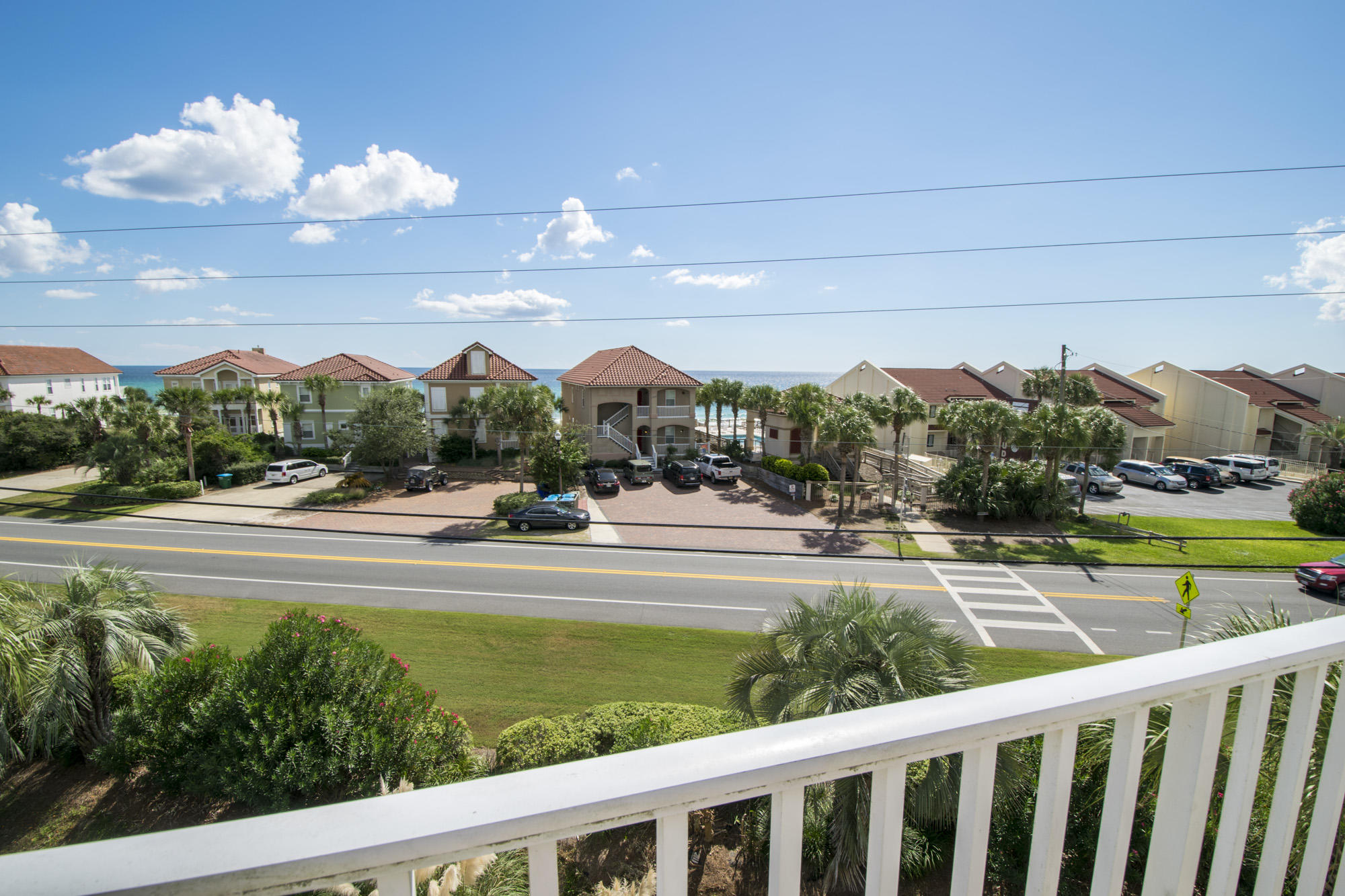 LA VALENCIA BEACH RESORT - Residential