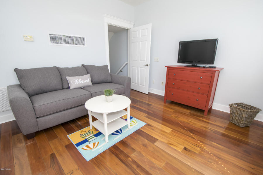 LA VALENCIA BEACH RESORT - Residential