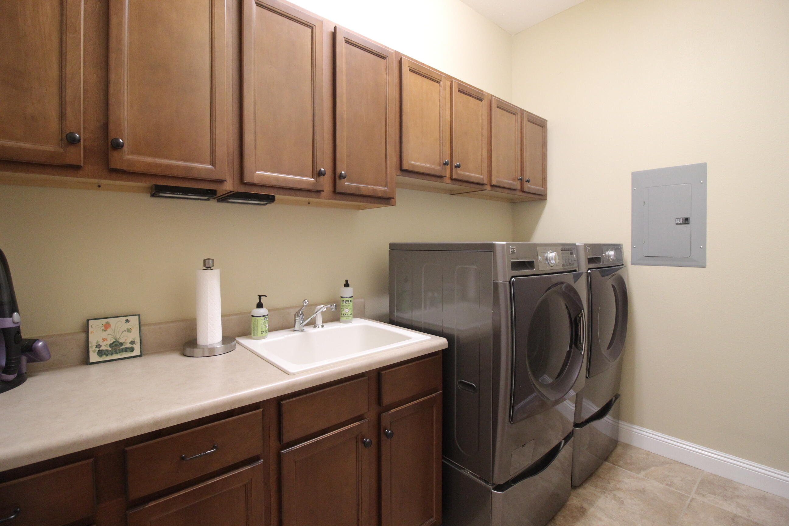 SWIFT CREEK PH VI - Residential