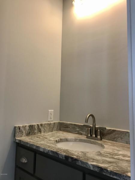 LAGUNA BEACH 7TH ADDN - Residential