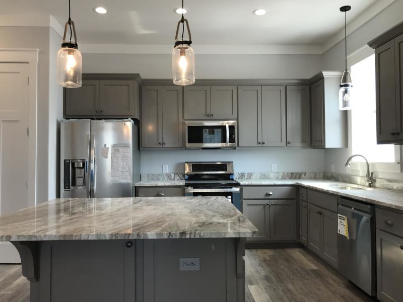 LAGUNA BEACH 7TH ADDN - Residential