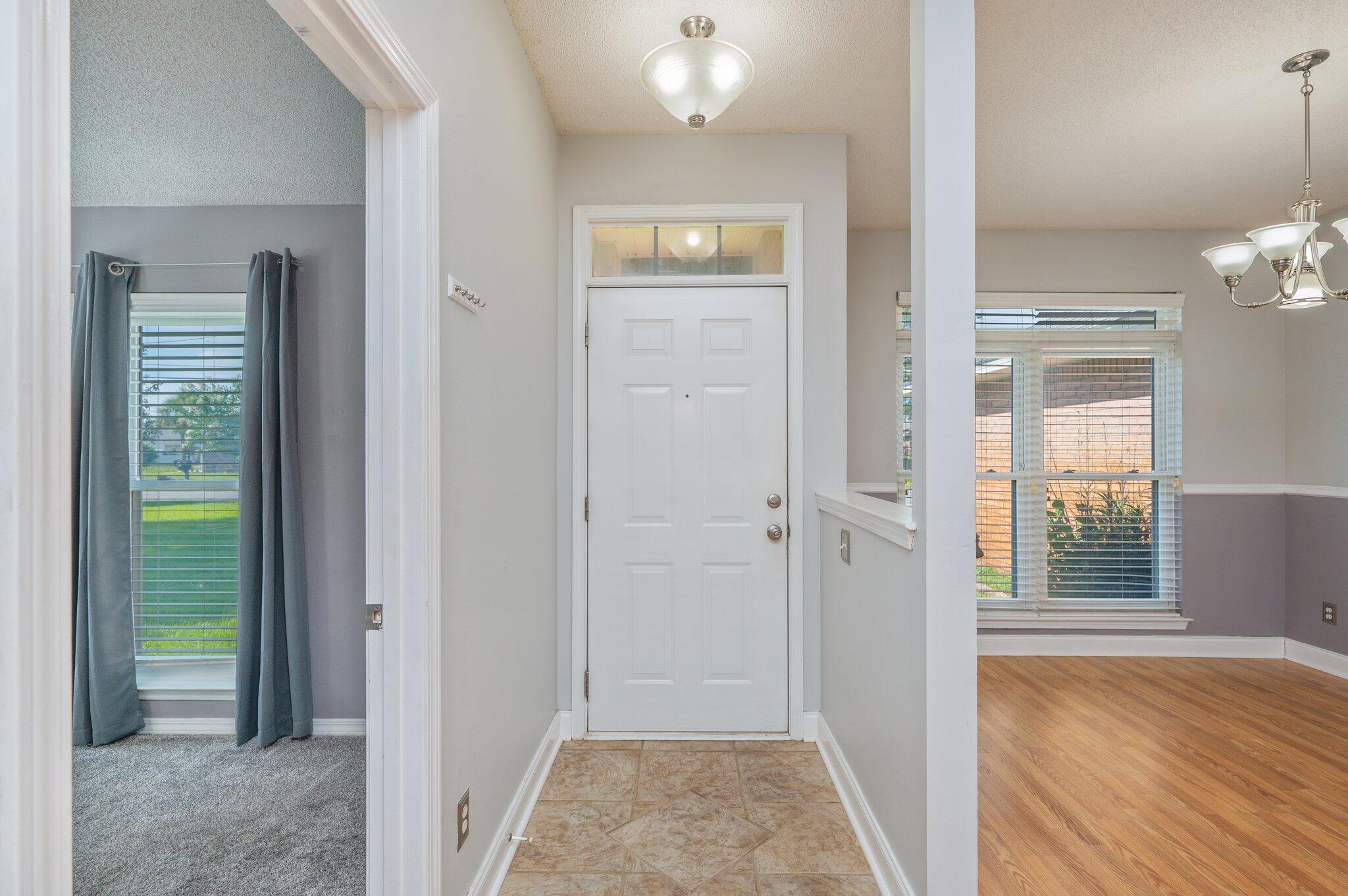 ROSS CROSSING - Residential