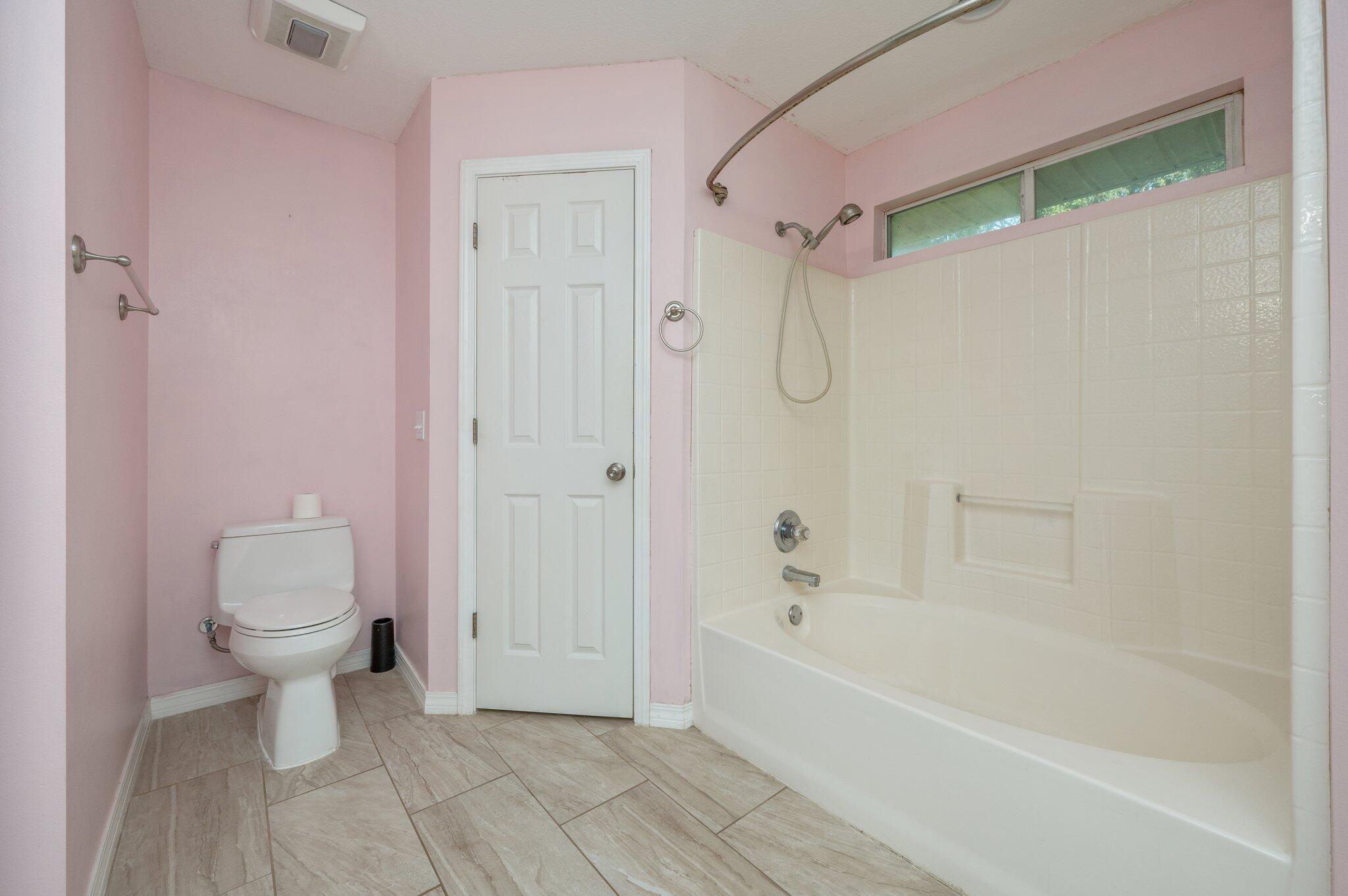 ROSS CROSSING - Residential