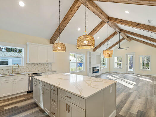 TOWN OF SANTA ROSA - Residential