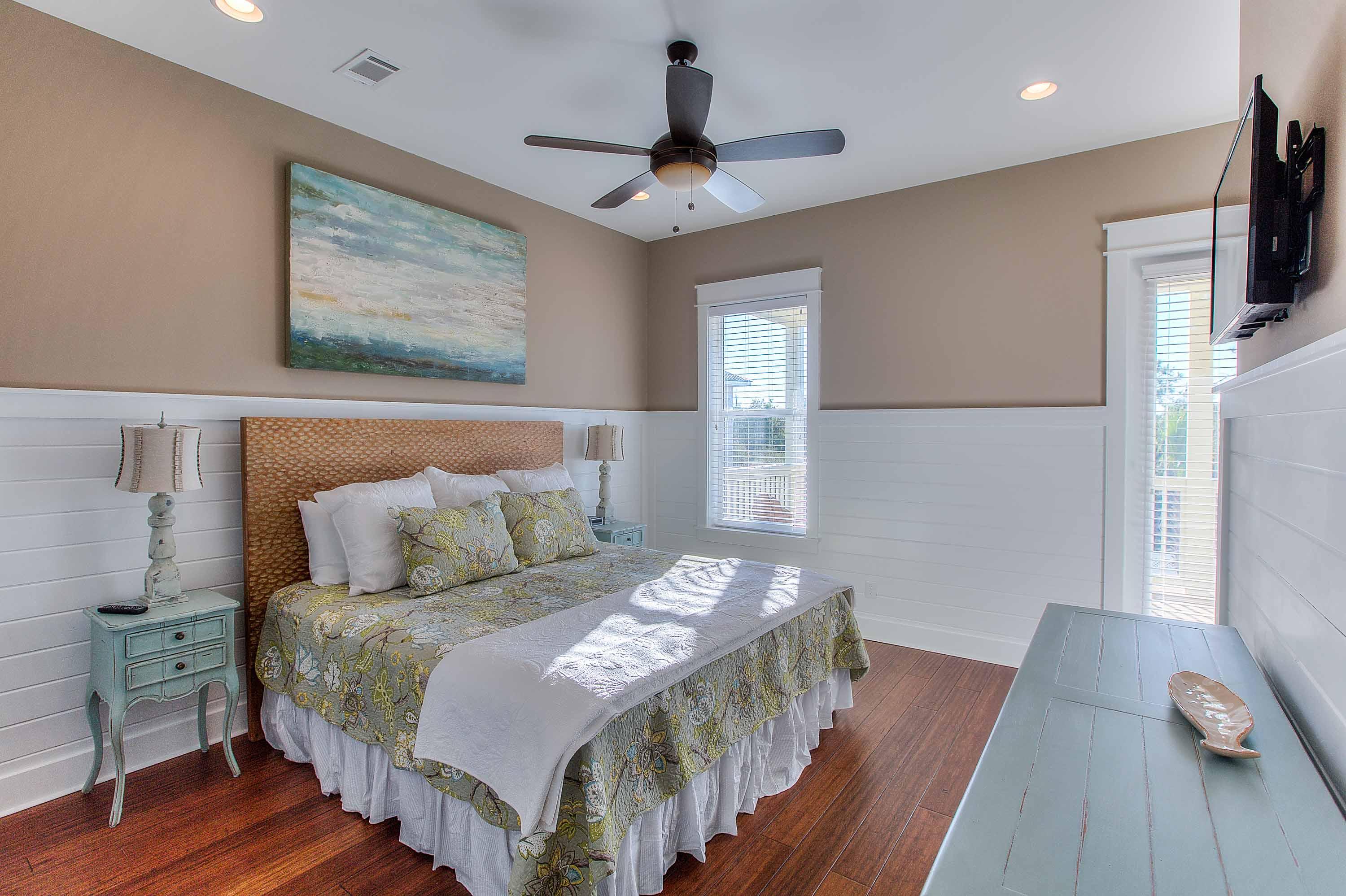 GULF SHORE MANOR - Residential