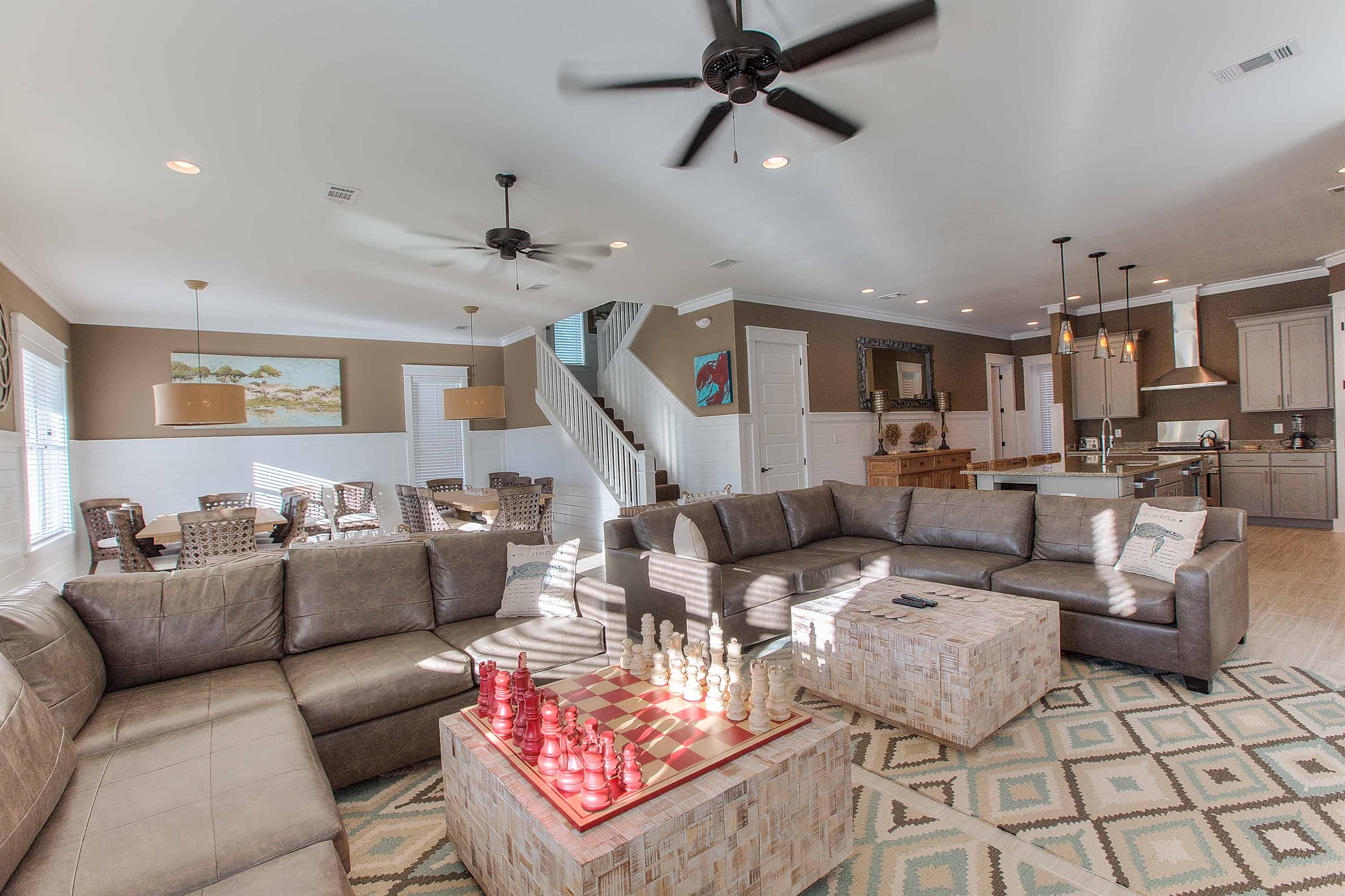 GULF SHORE MANOR - Residential