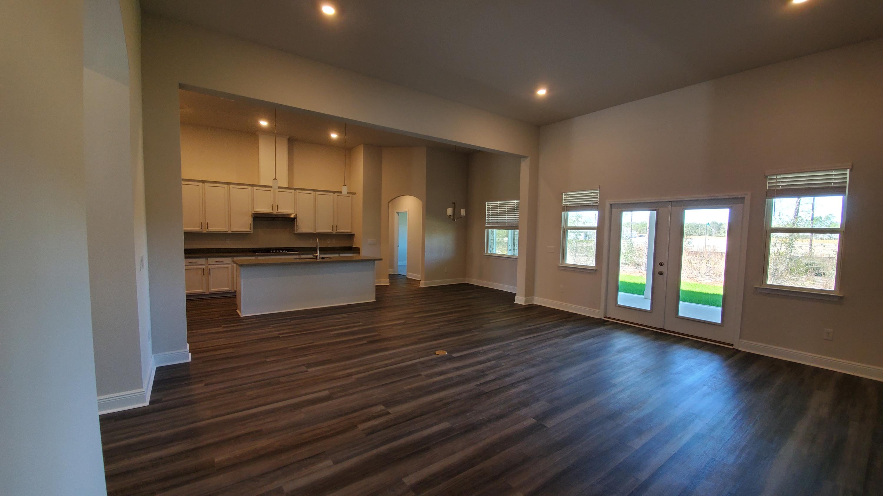 HAMMOCK BAY - Residential