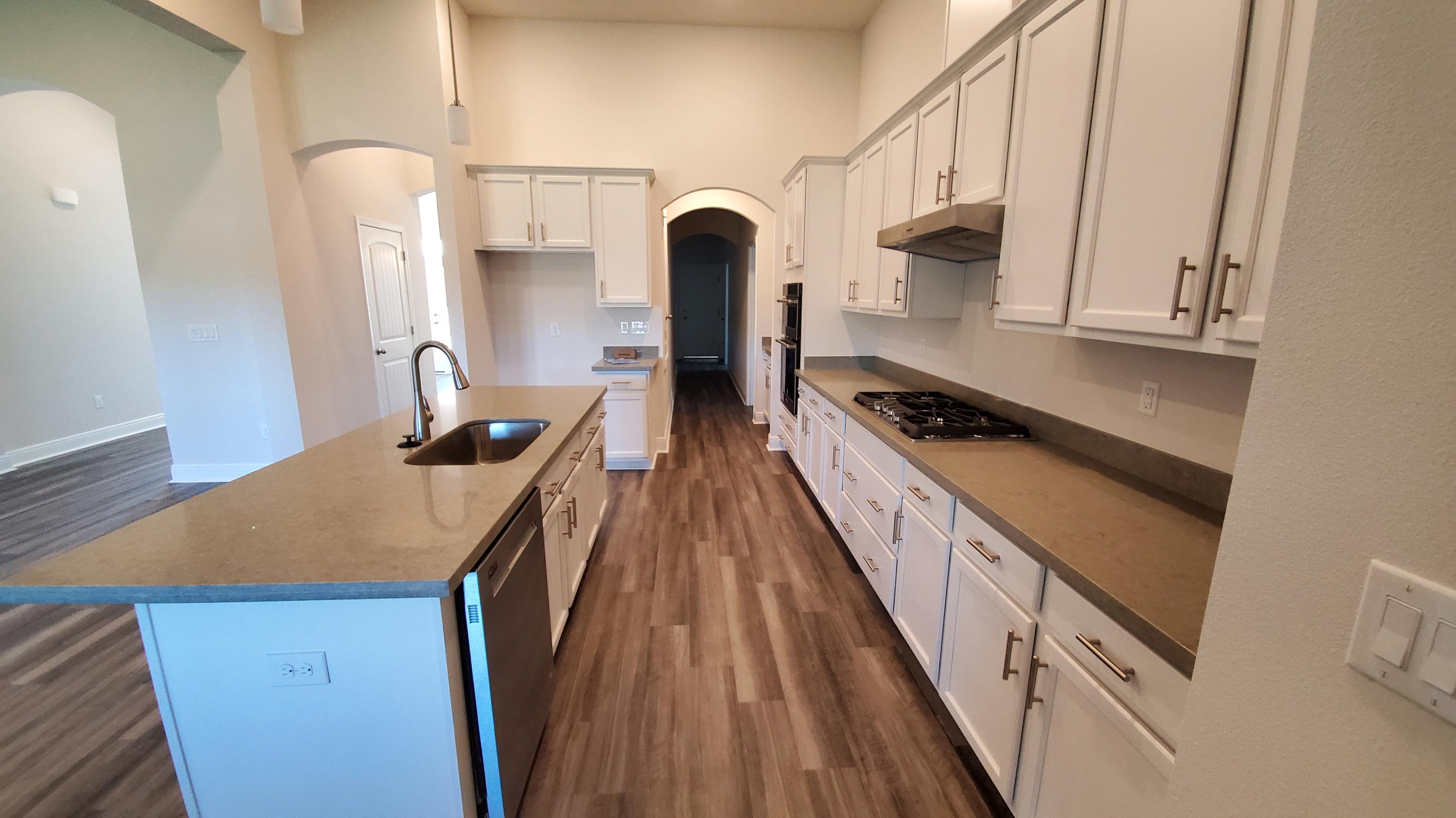 HAMMOCK BAY - Residential