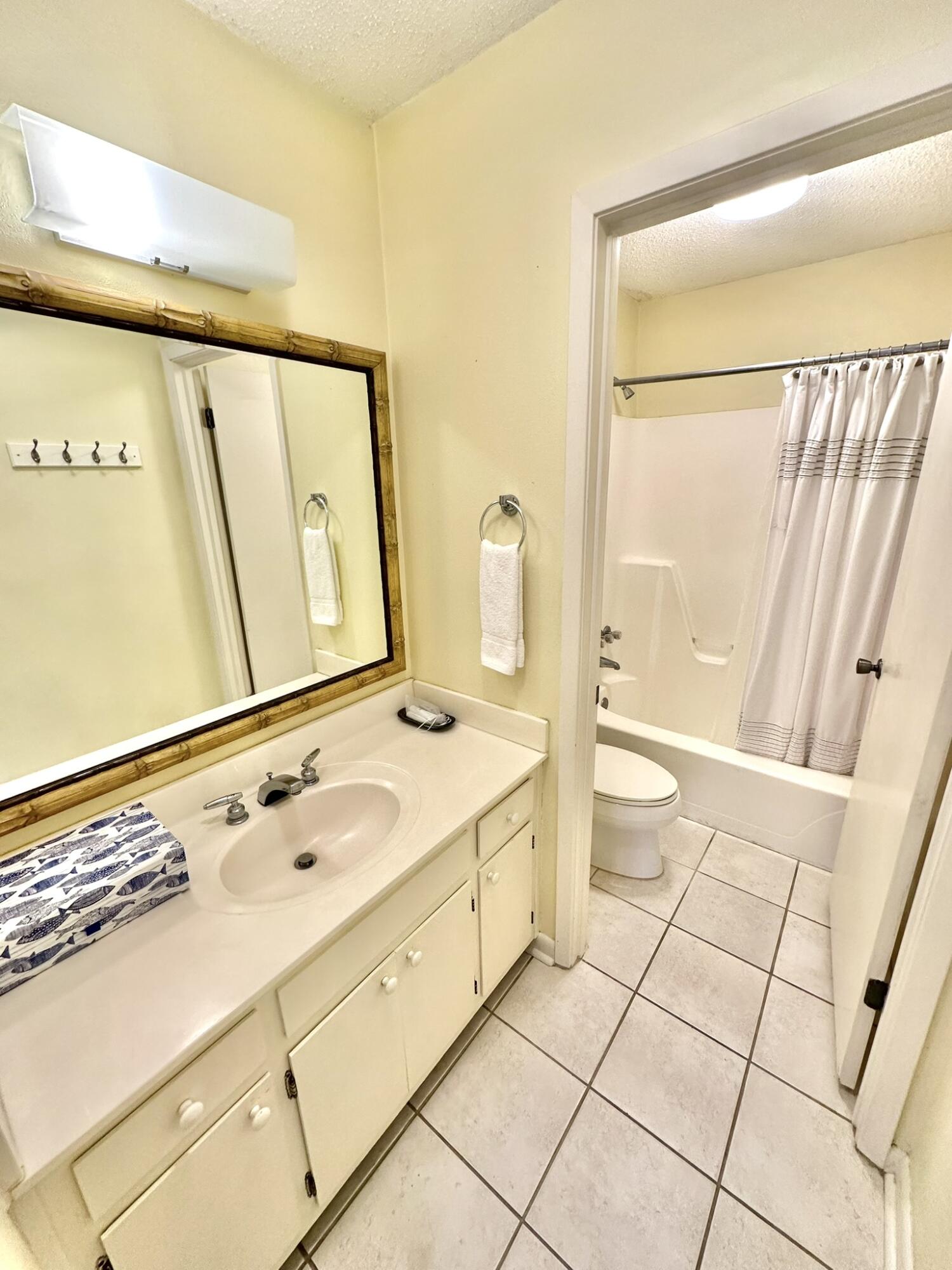 SANDPIPER VILLAGE CONDO - Residential Lease