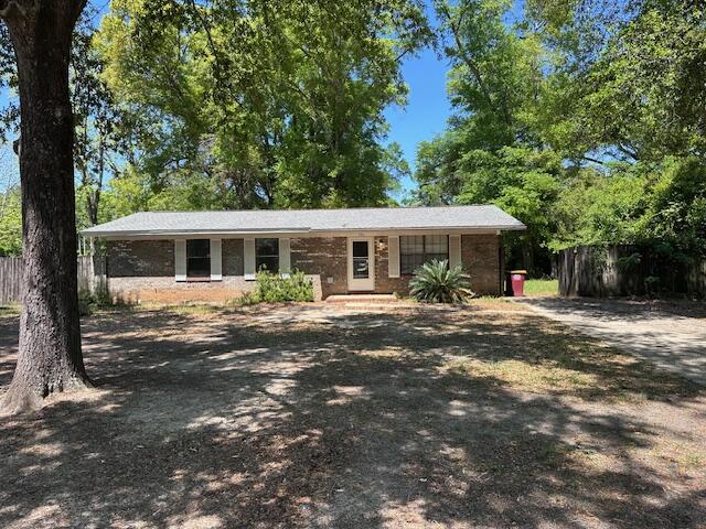 MORRIS ADDN TO CRESTVIEW - Residential