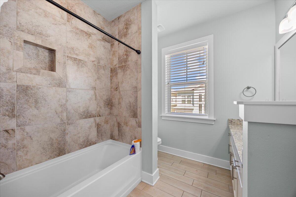 BY THE SEA - Residential