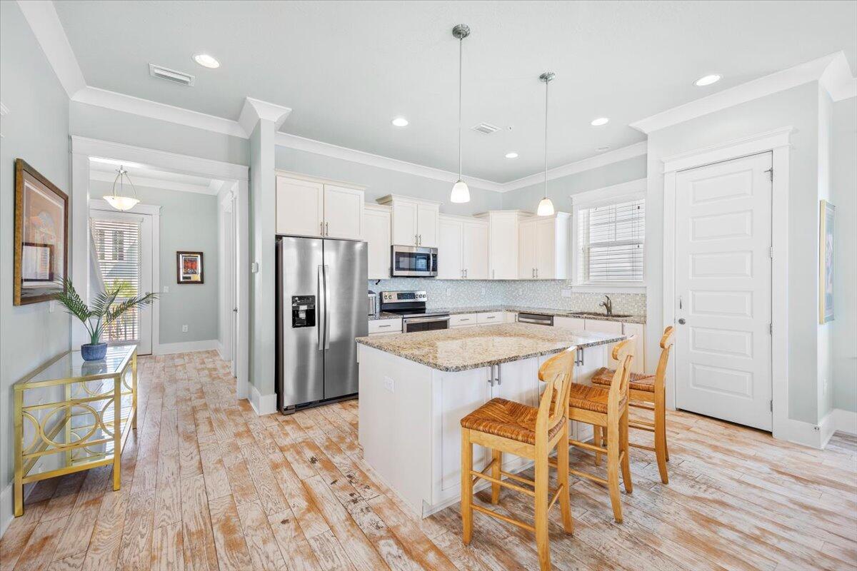 BY THE SEA - Residential