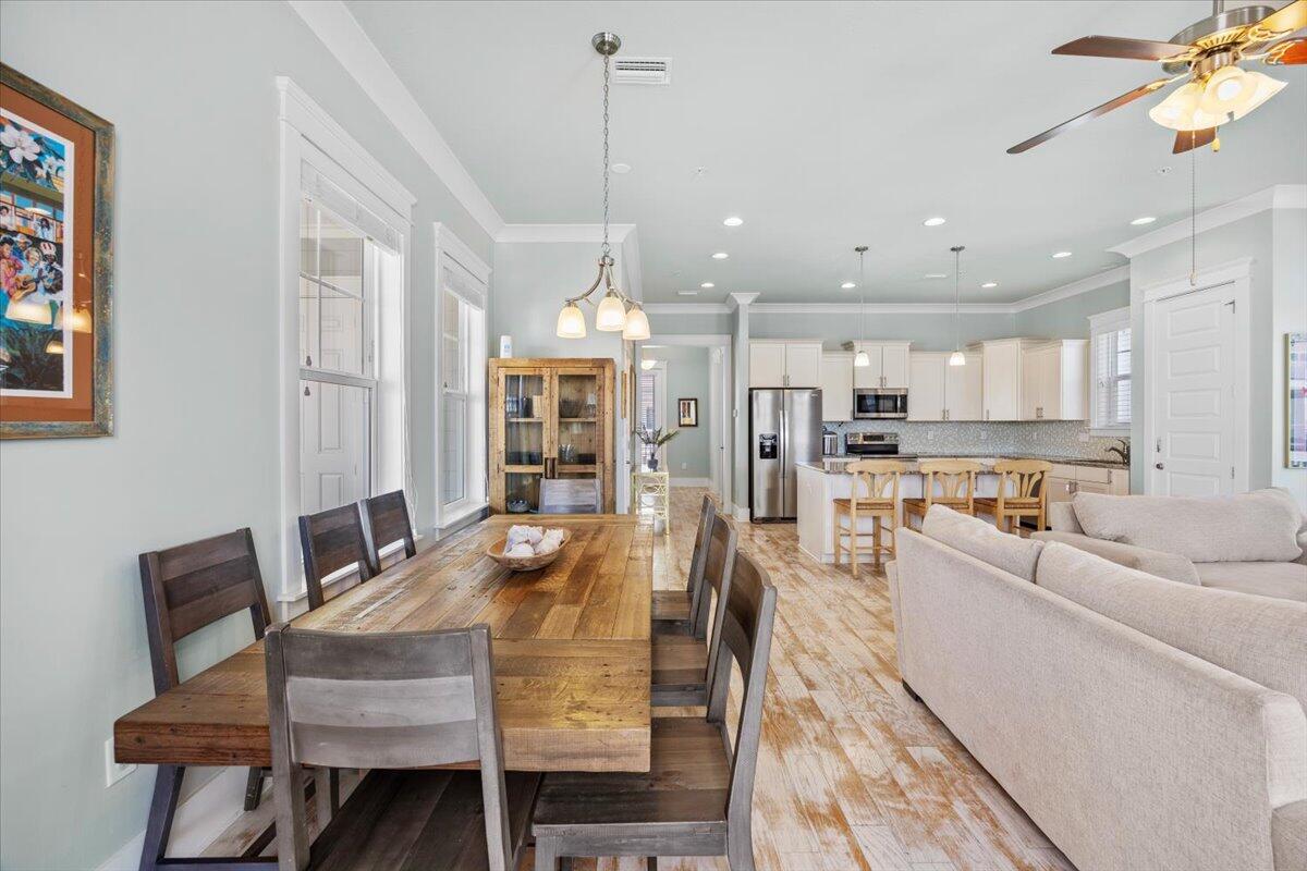 BY THE SEA - Residential