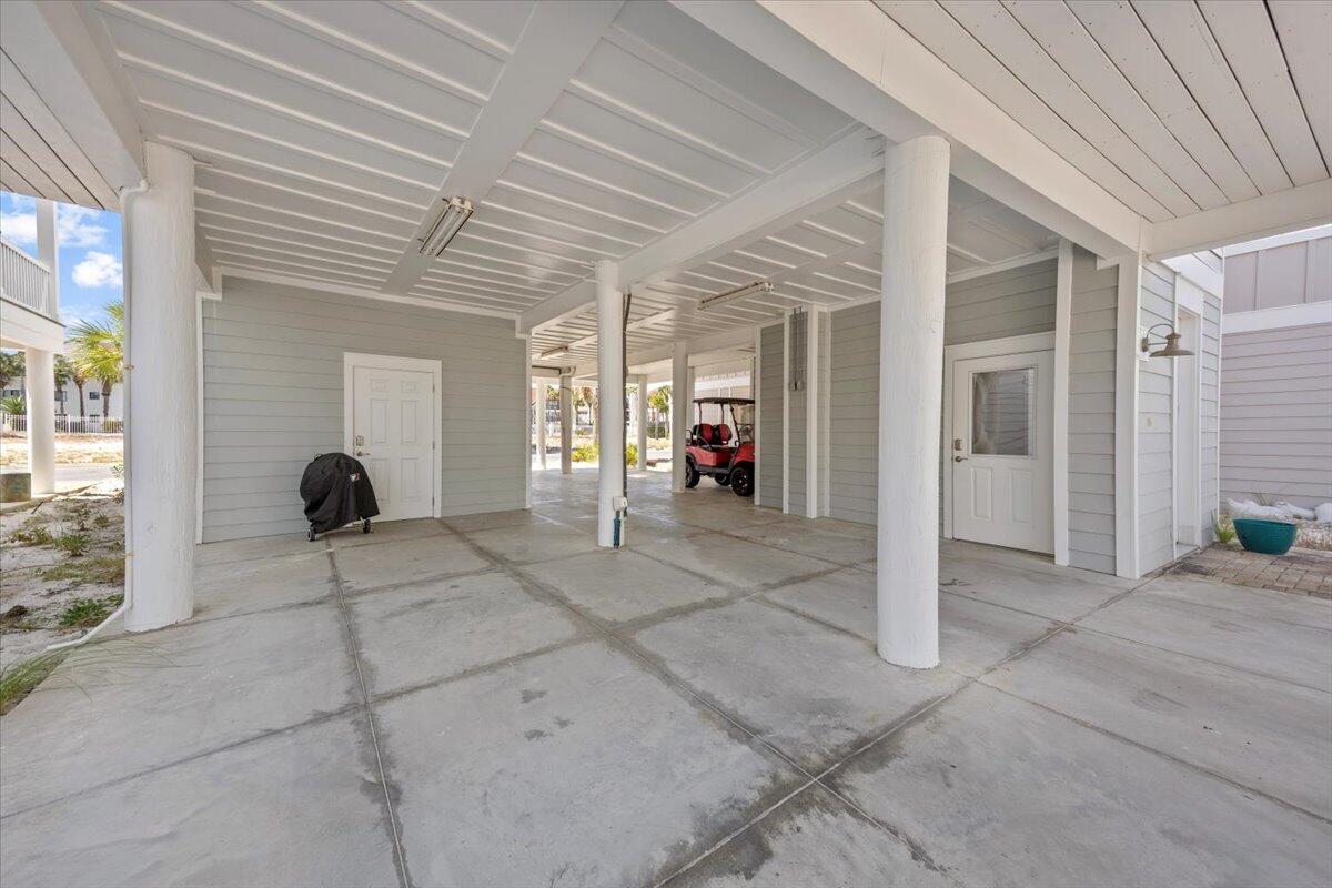 BY THE SEA - Residential