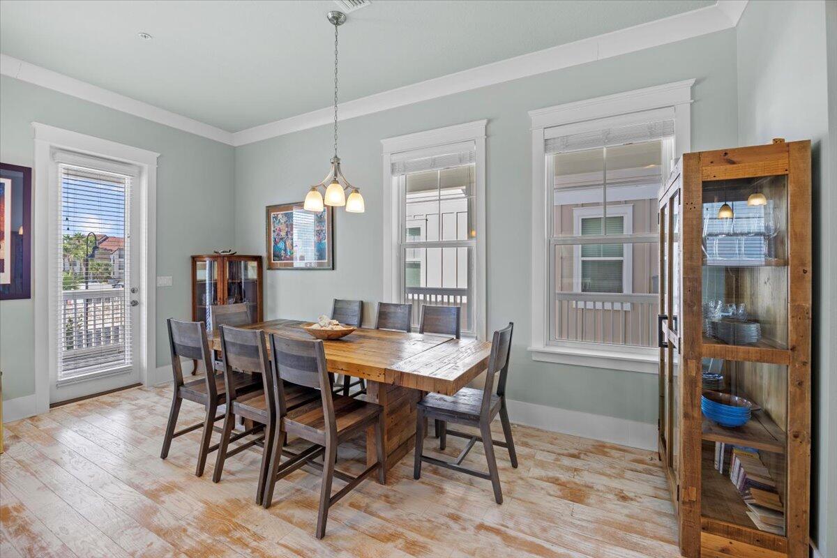 BY THE SEA - Residential