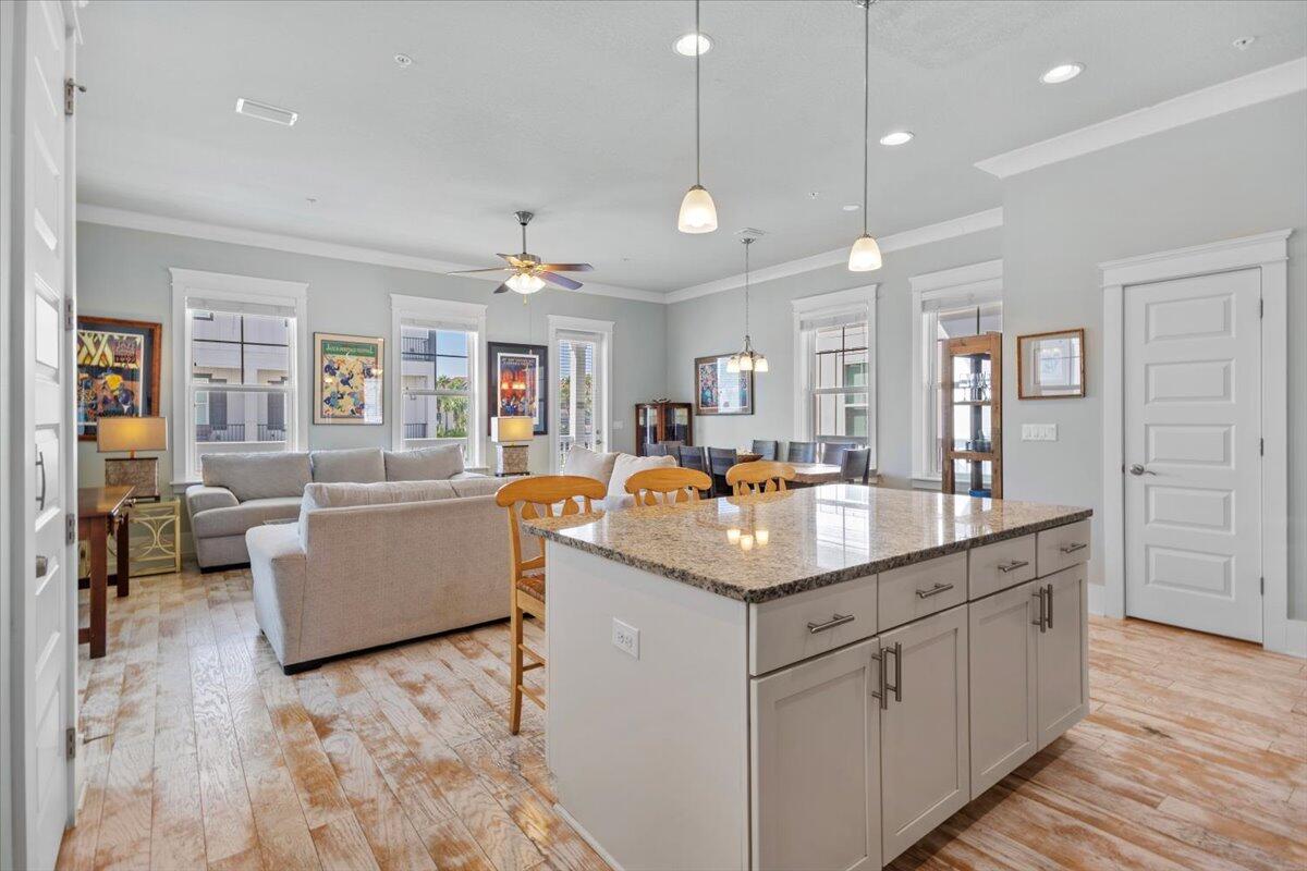 BY THE SEA - Residential