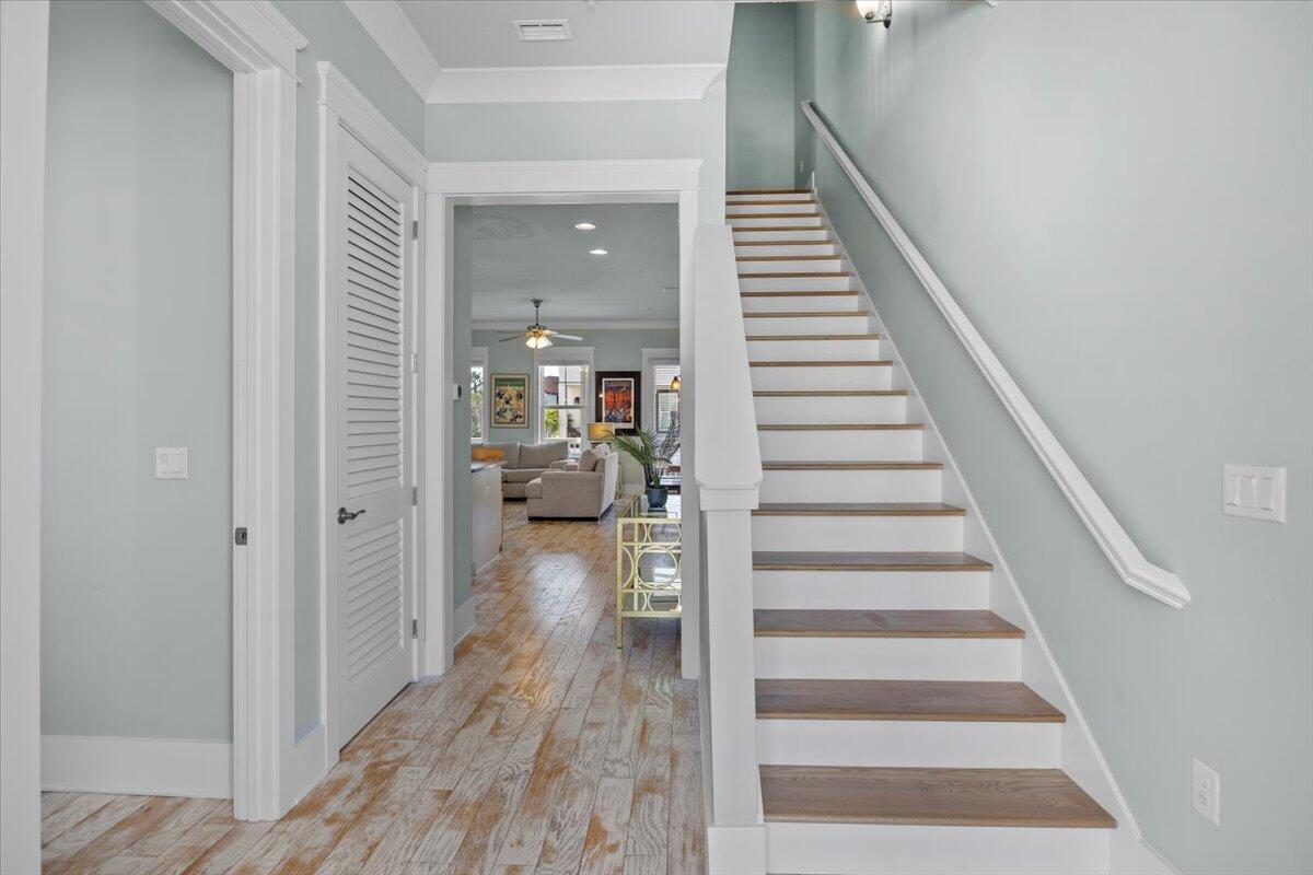 BY THE SEA - Residential