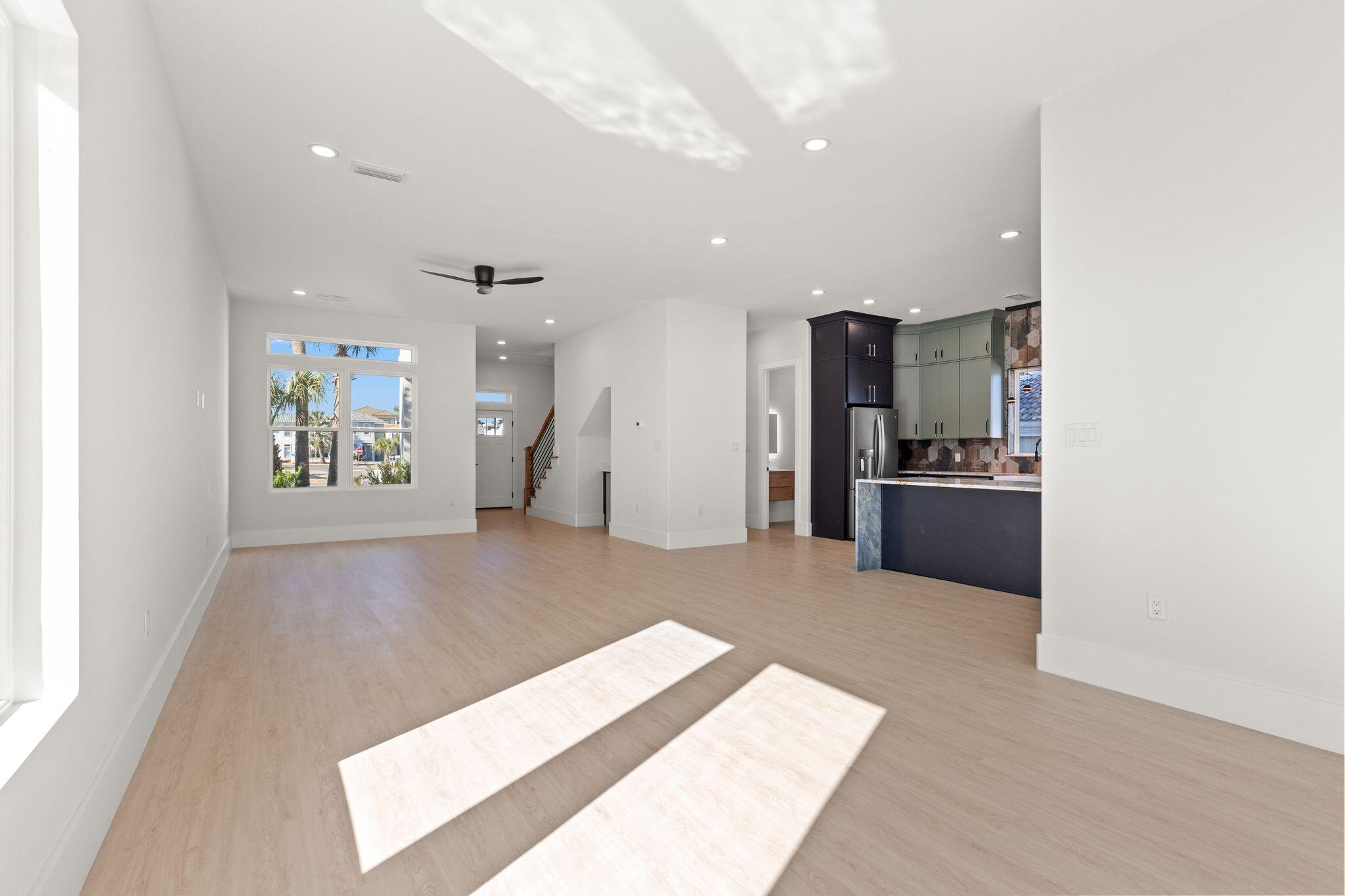 TERRA COTTA TERRACE - Residential