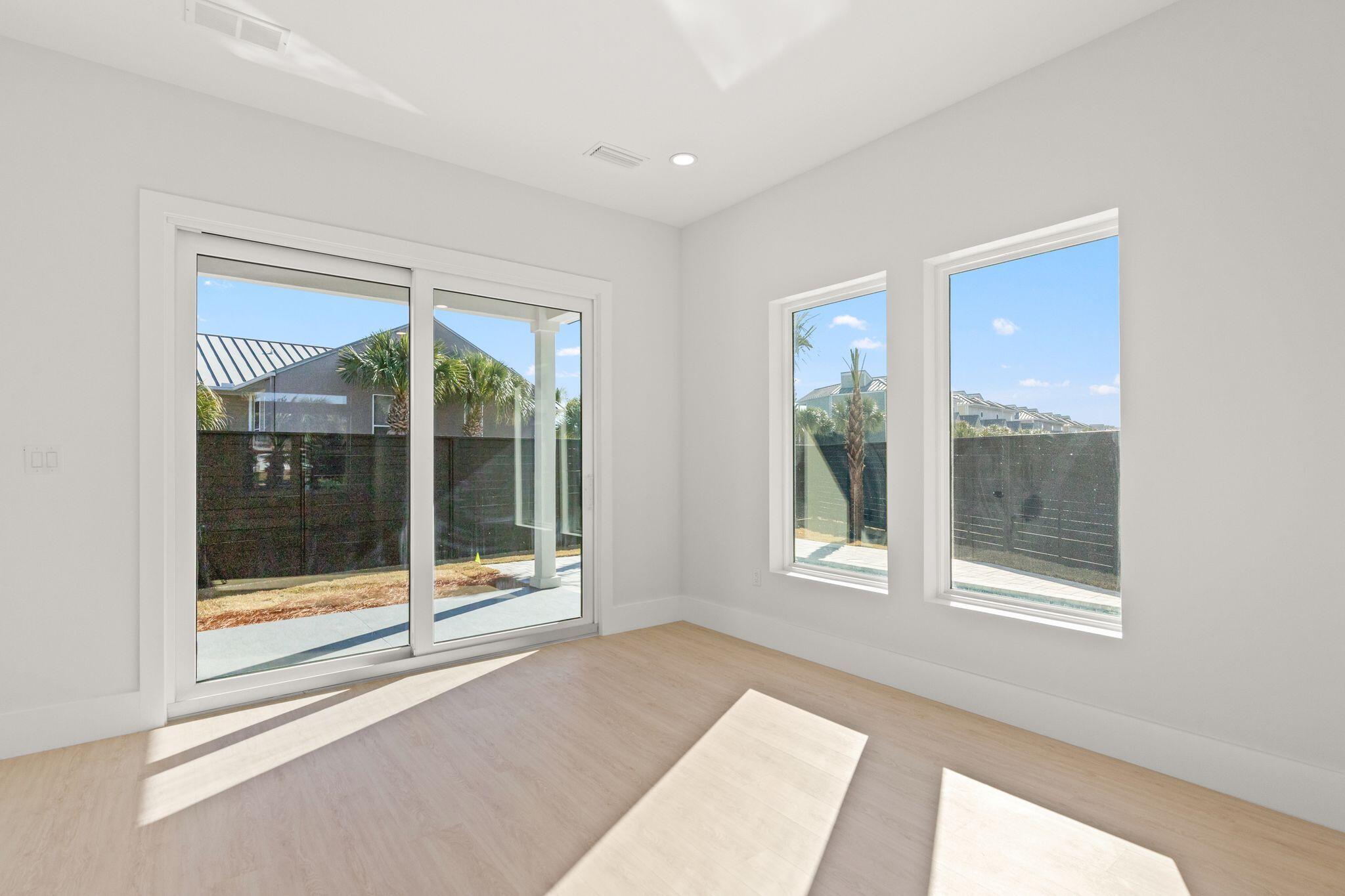 TERRA COTTA TERRACE - Residential