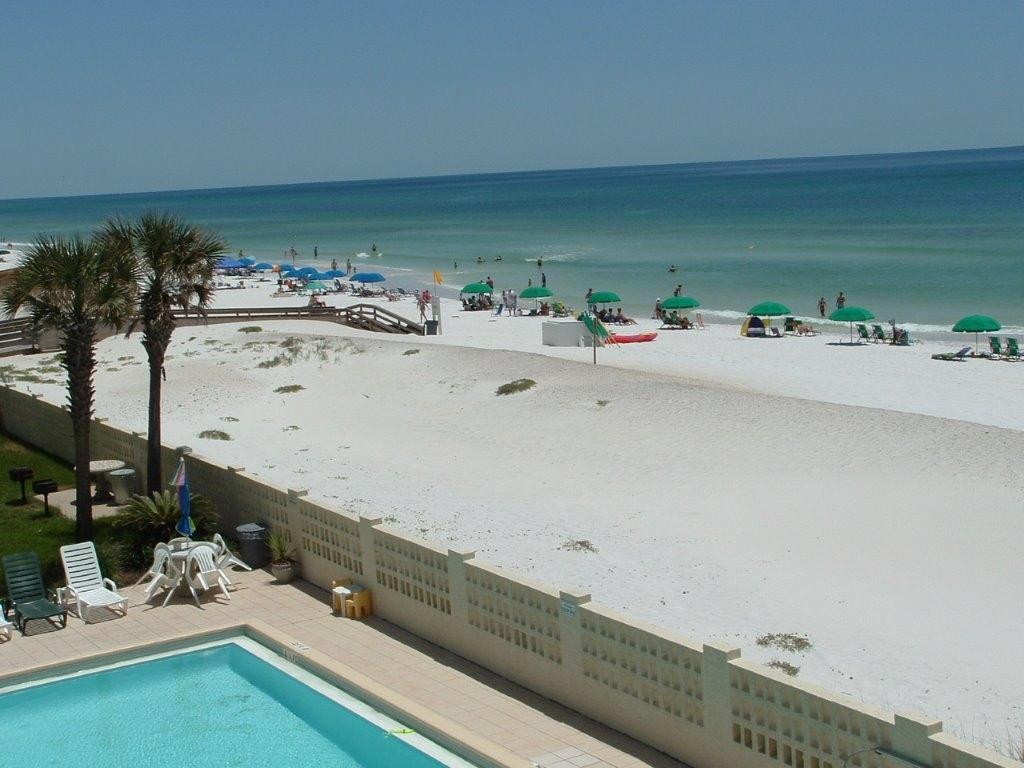 AQUA VILLA - Residential