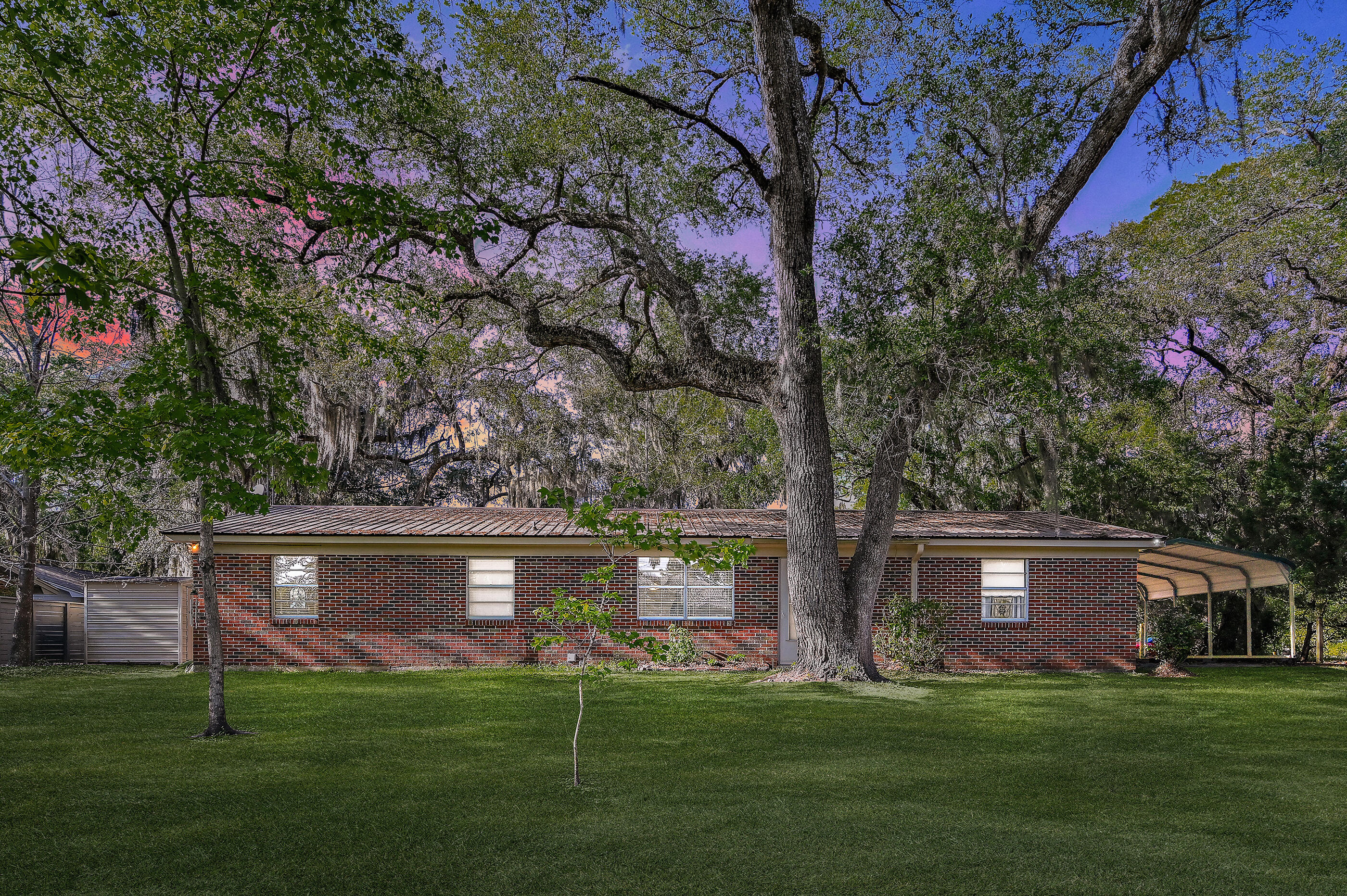 TWIN OAKS 1ST ADDN - Residential