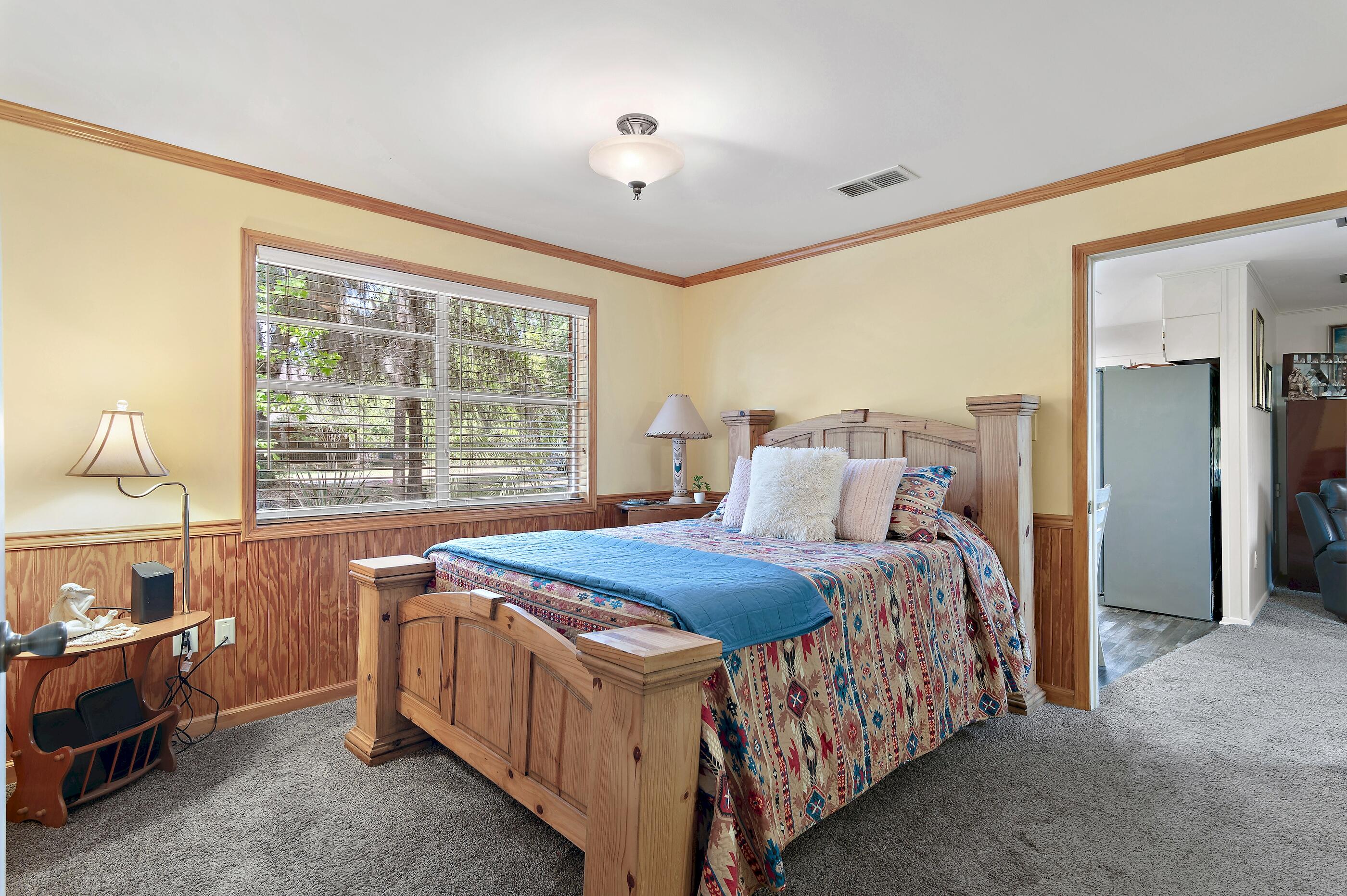 TWIN OAKS 1ST ADDN - Residential