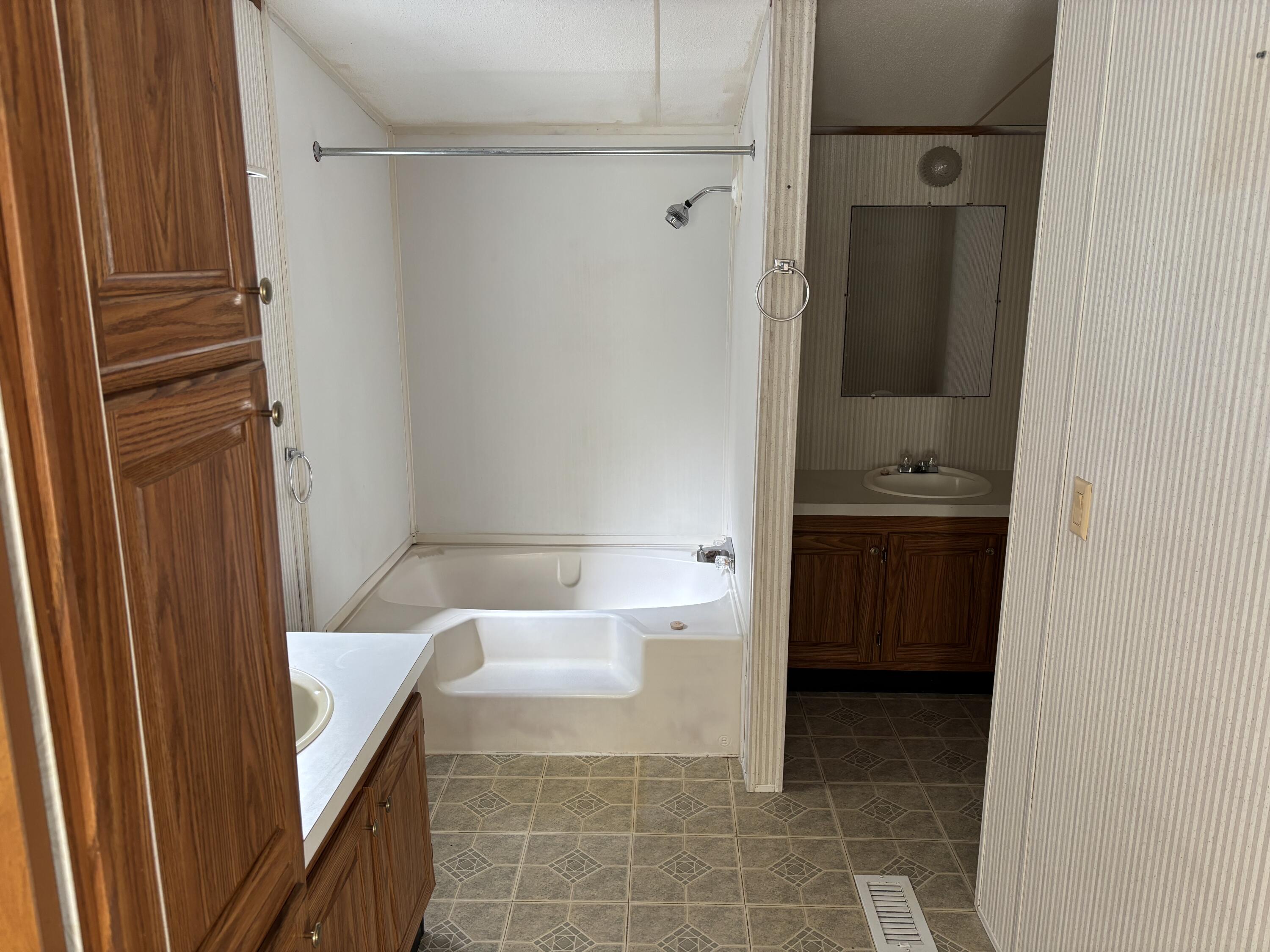 Meets and Bounds - Residential