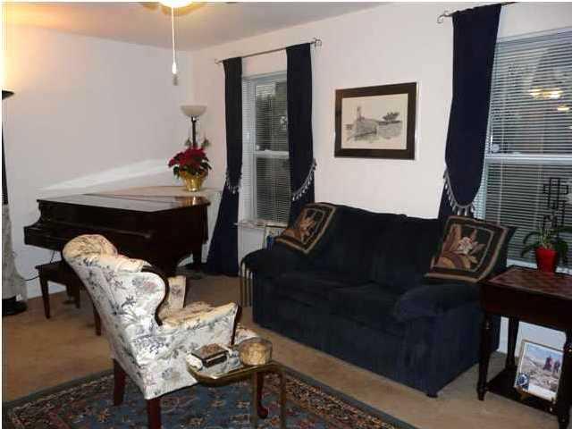 CIRCLE PARK CONDOMINIUMS - Residential