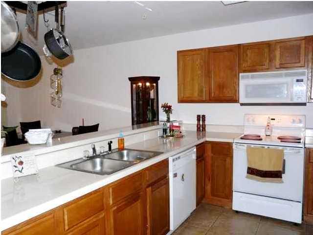 CIRCLE PARK CONDOMINIUMS - Residential