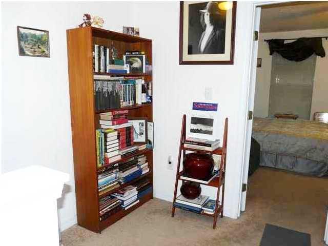 CIRCLE PARK CONDOMINIUMS - Residential