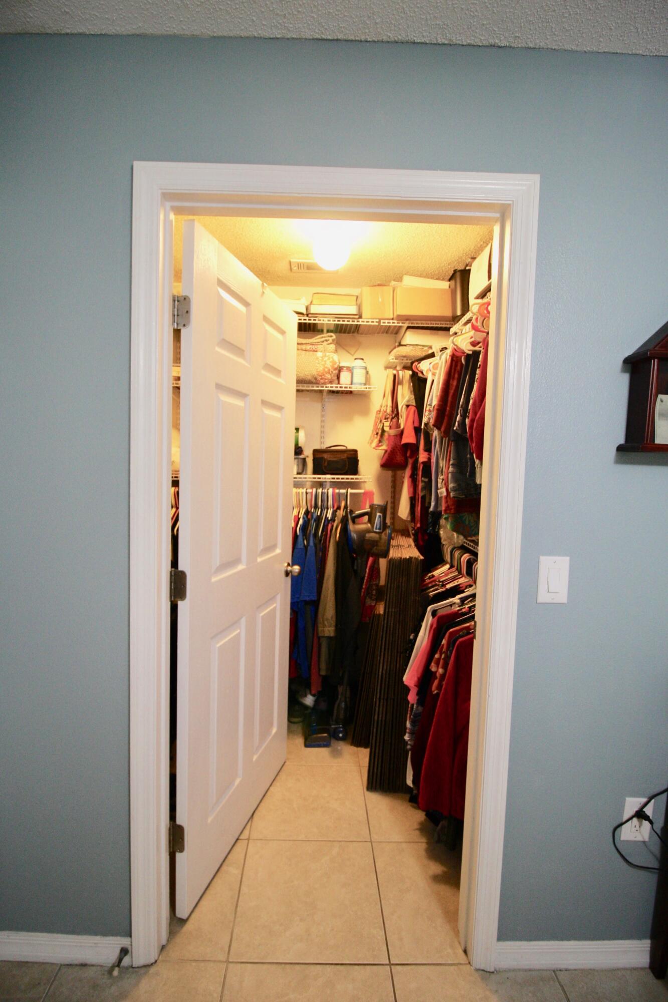 THE FLORIDA CLUB - Residential