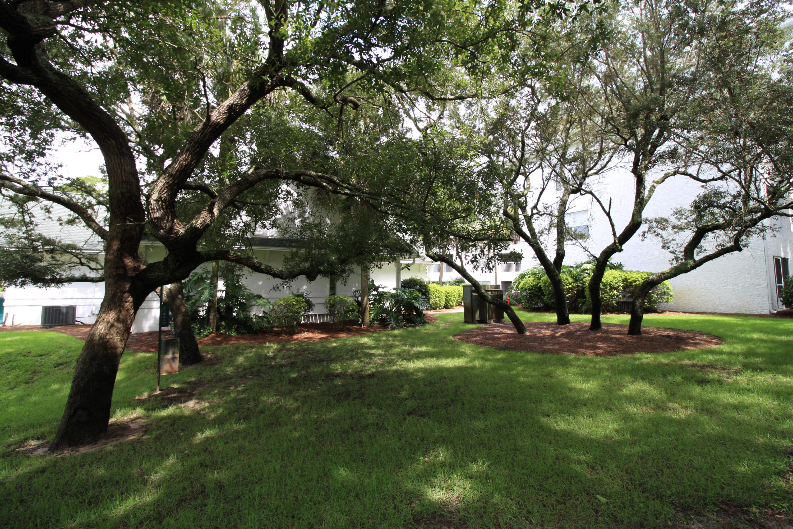 THE FLORIDA CLUB - Residential