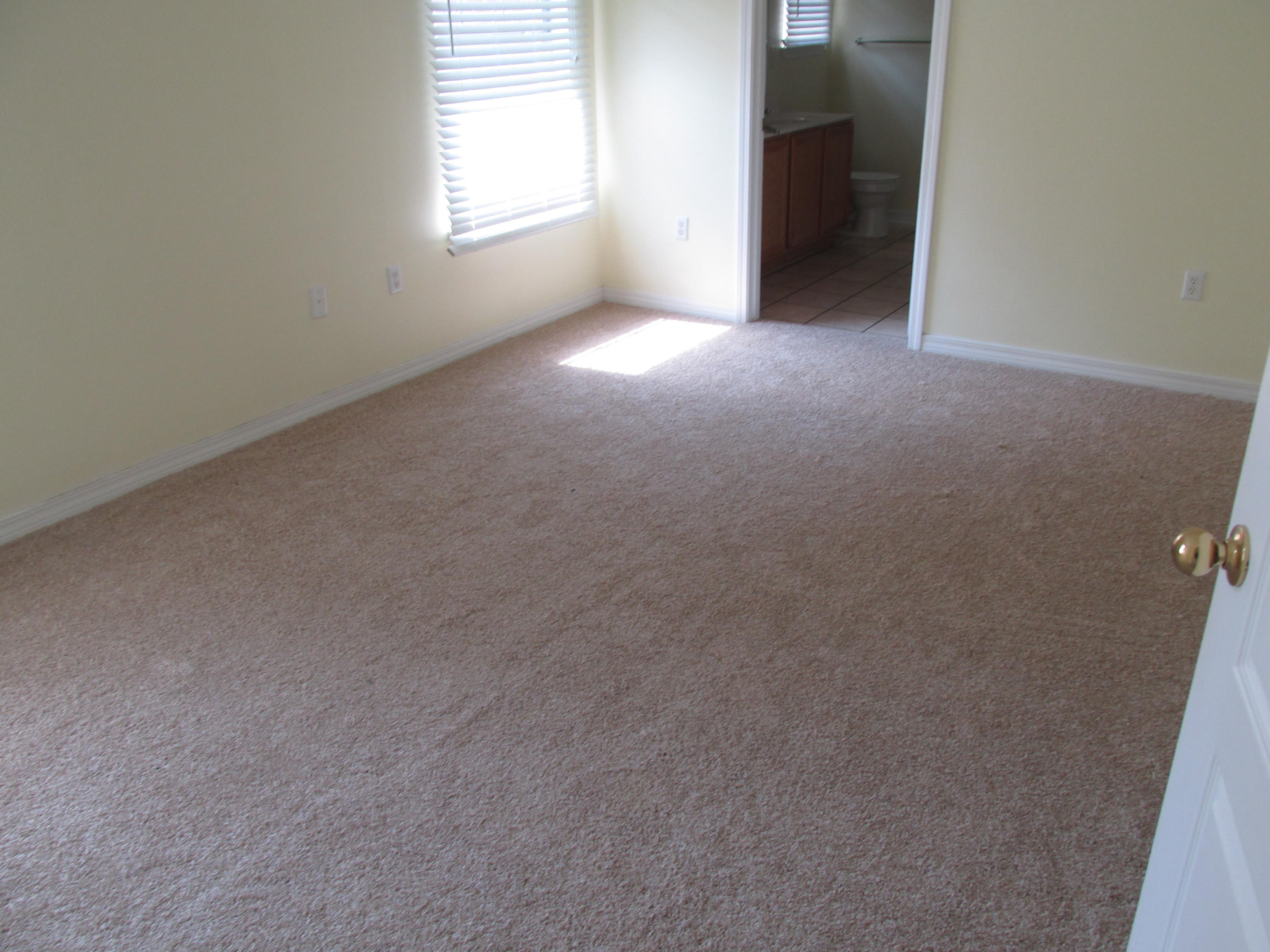 EMERALD LAKES PH 3 - Residential Lease