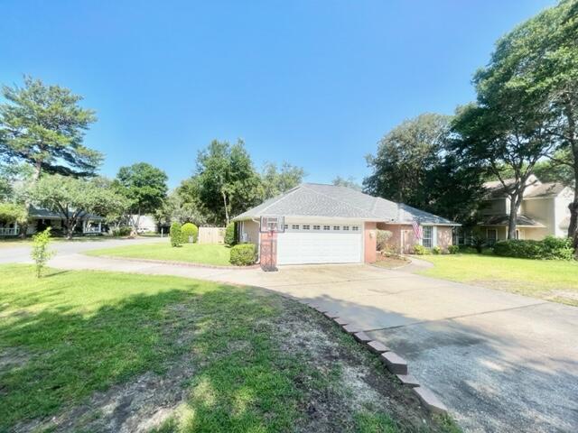 PARKWOOD ESTATES PH 5 - Residential Lease